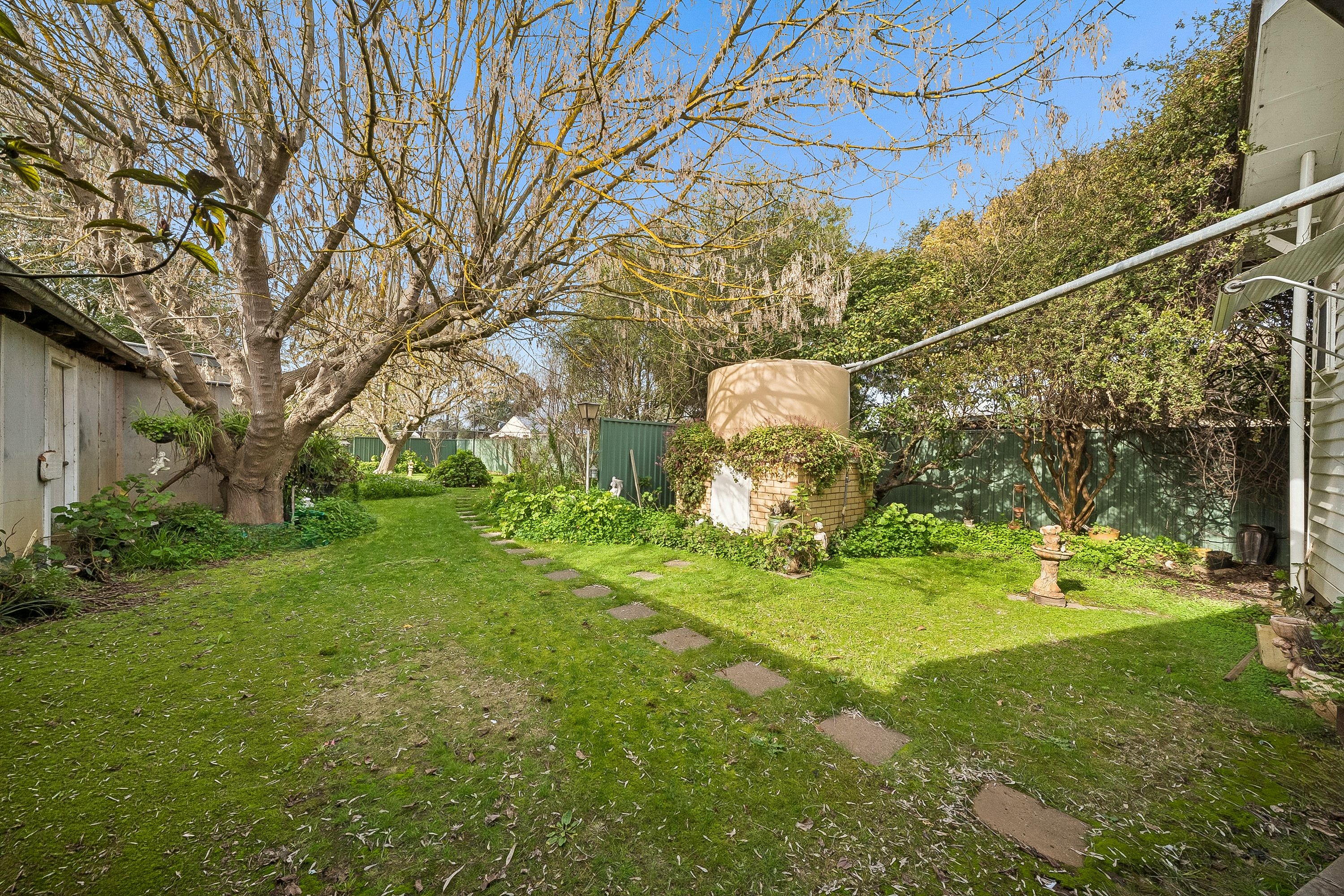7 Pearce Street — photo 12 of 16