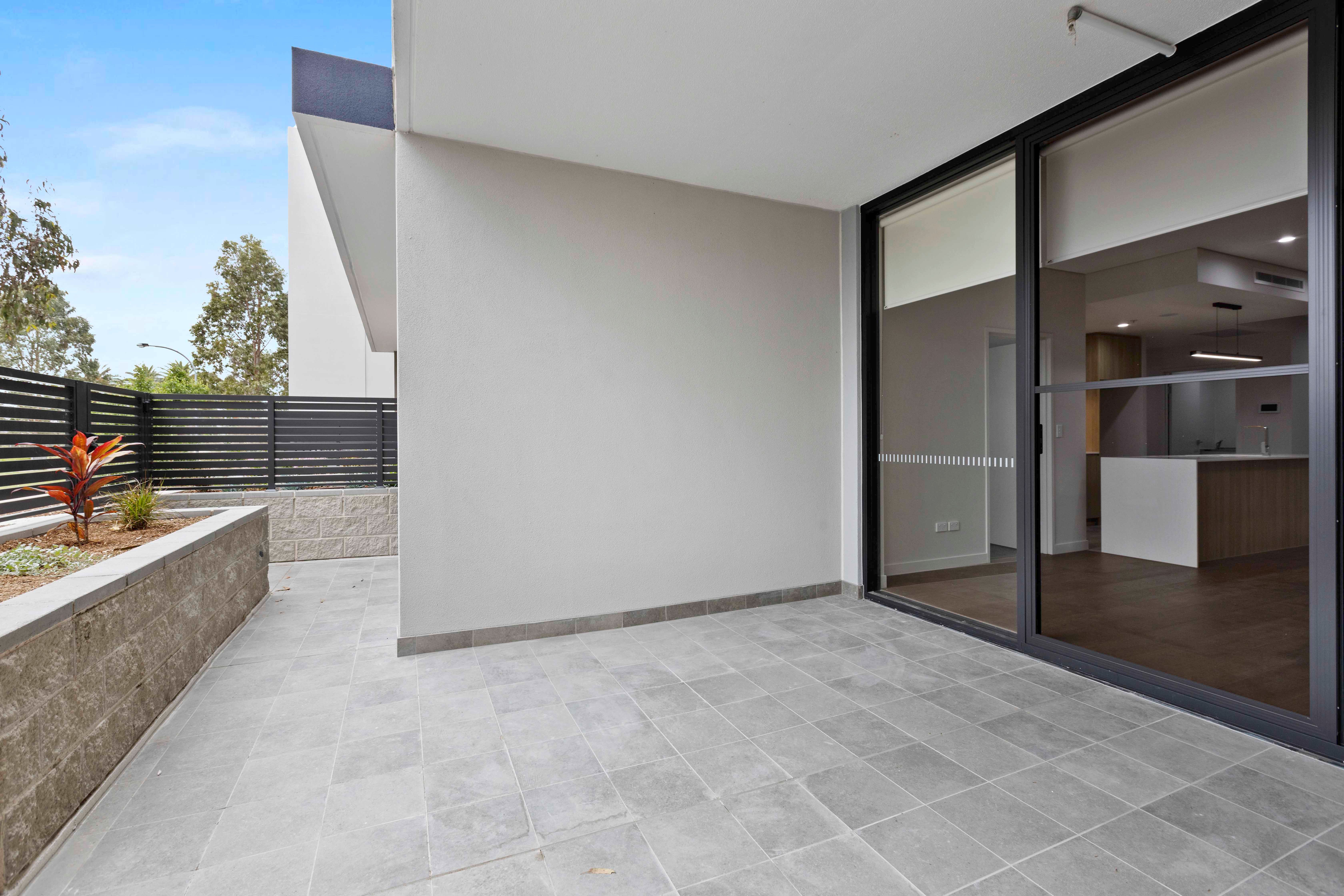 D101/76-94 Lakeside Parade, Jordan Springs, NSW