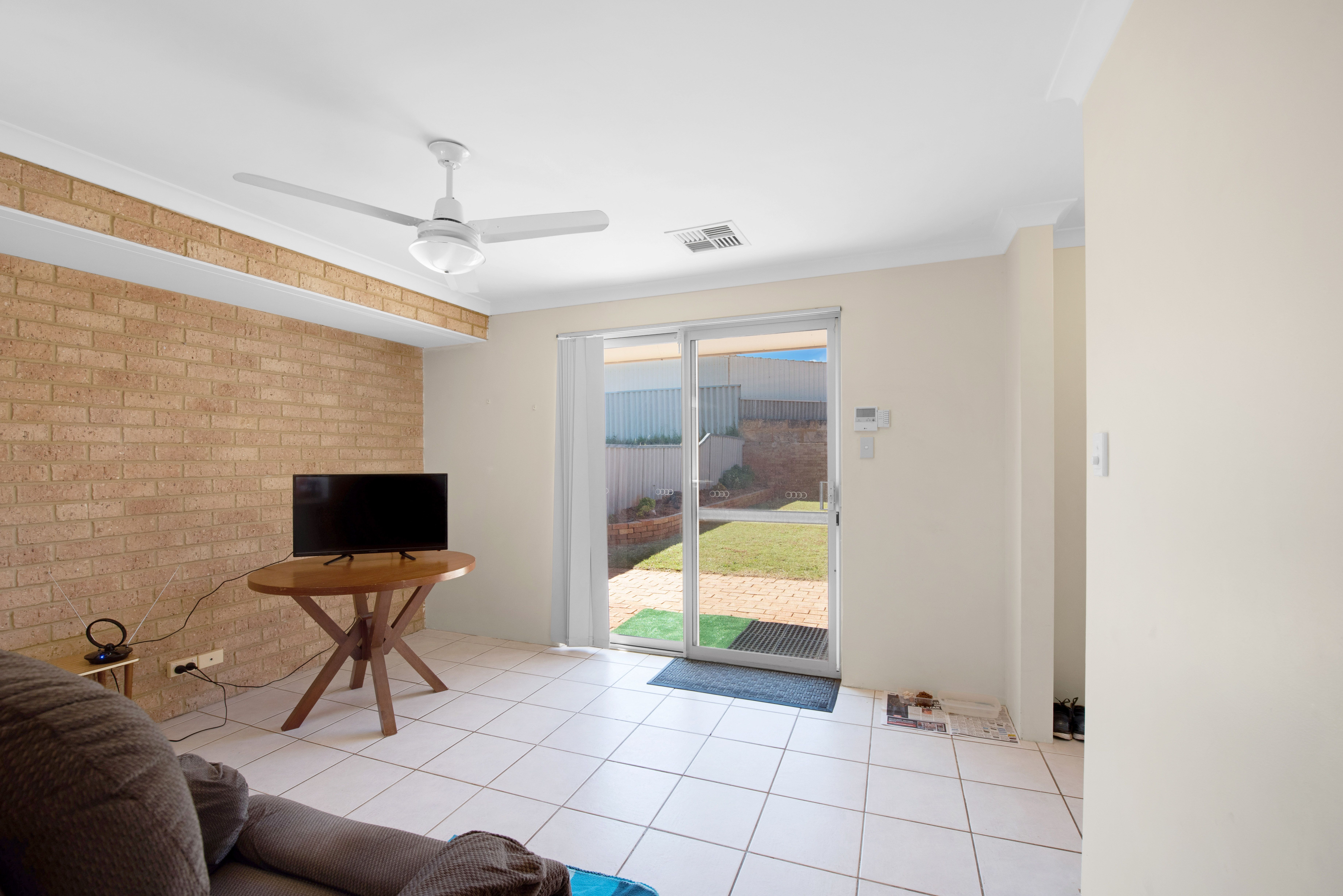 1/98 & 2 Glenfield Beach Drive, Drummond Cove, WA 6532
