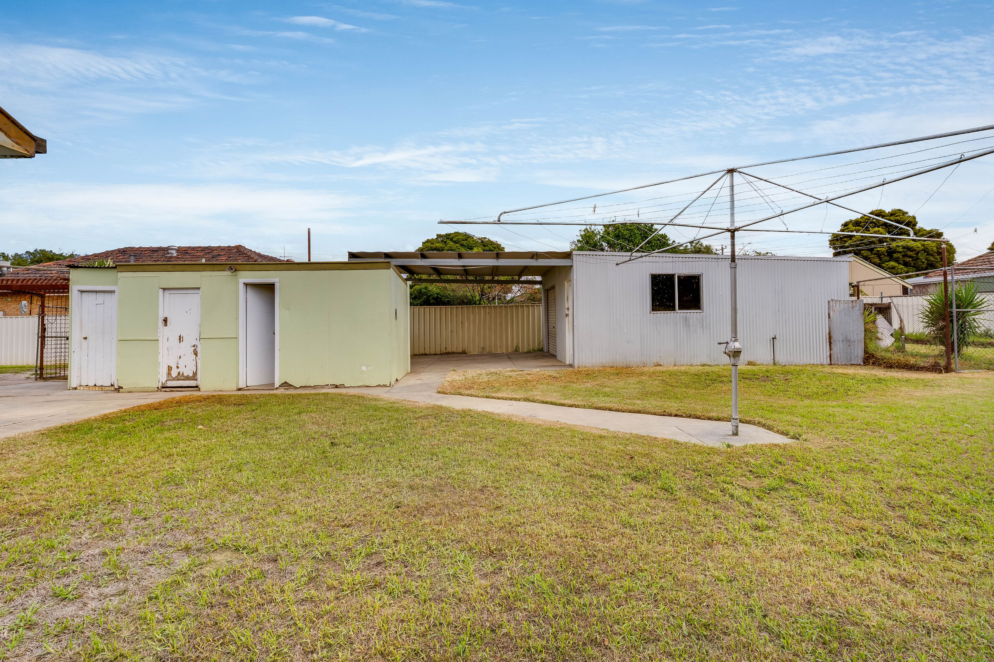 496 Douglas Road — photo 11 of 12
