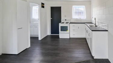 8/10 Hutton Street, Otahuhu