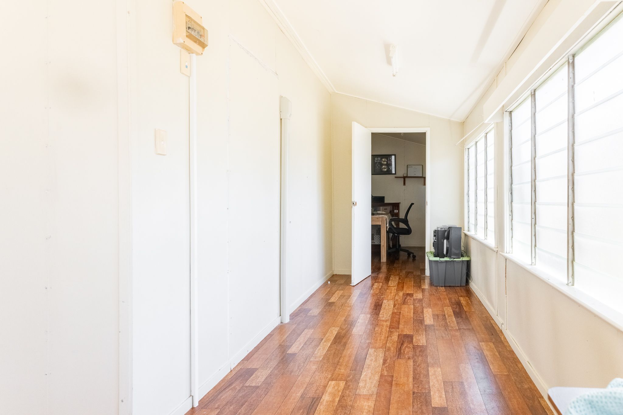 27 Pelican Street — photo 3 of 25