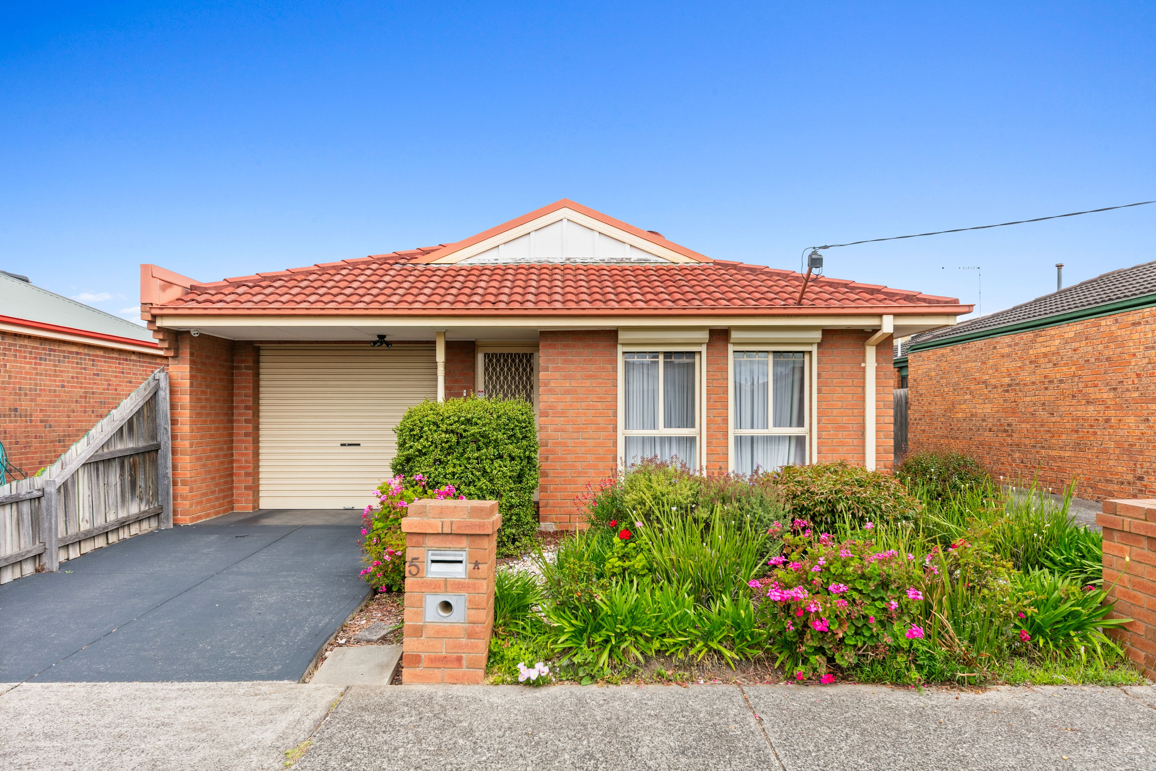 5A May Avenue, Altona Meadows VIC 3028