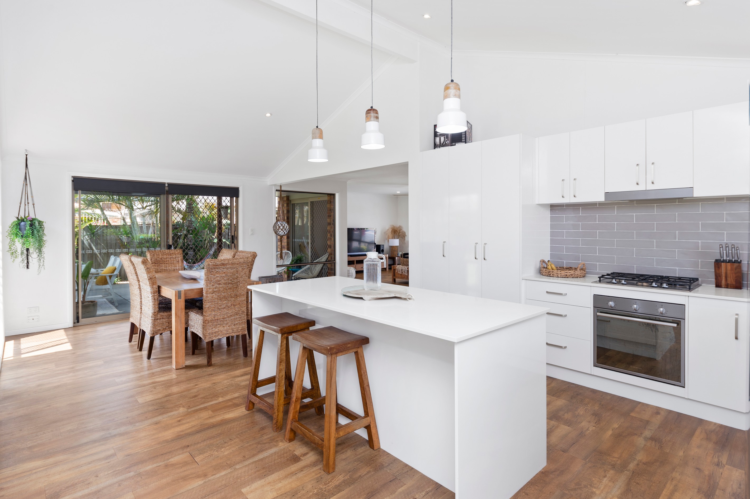 4 Prinia Place, Burleigh Waters, QLD 4220