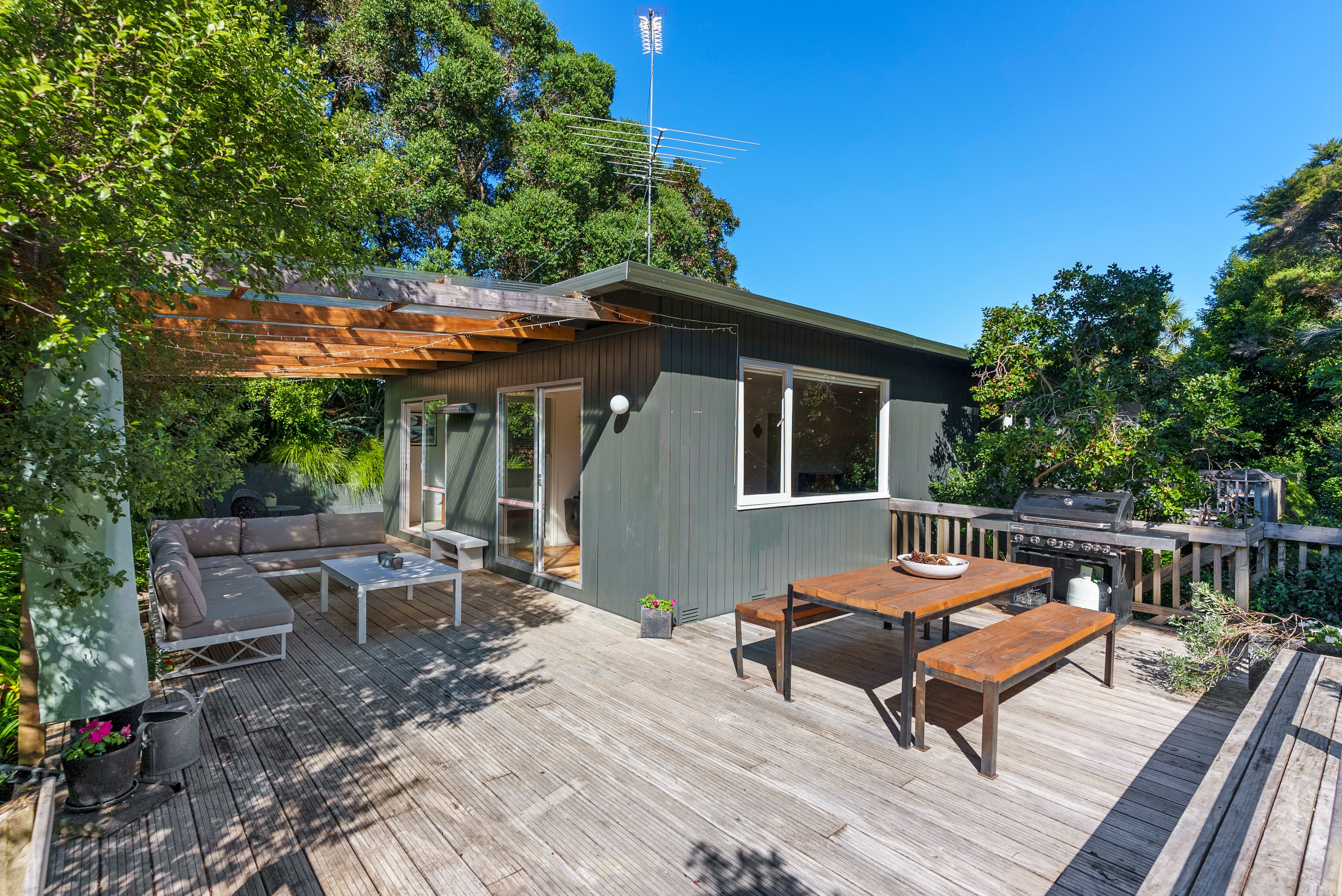 2/14 Glenbush Place, Birkenhead, North Shore City