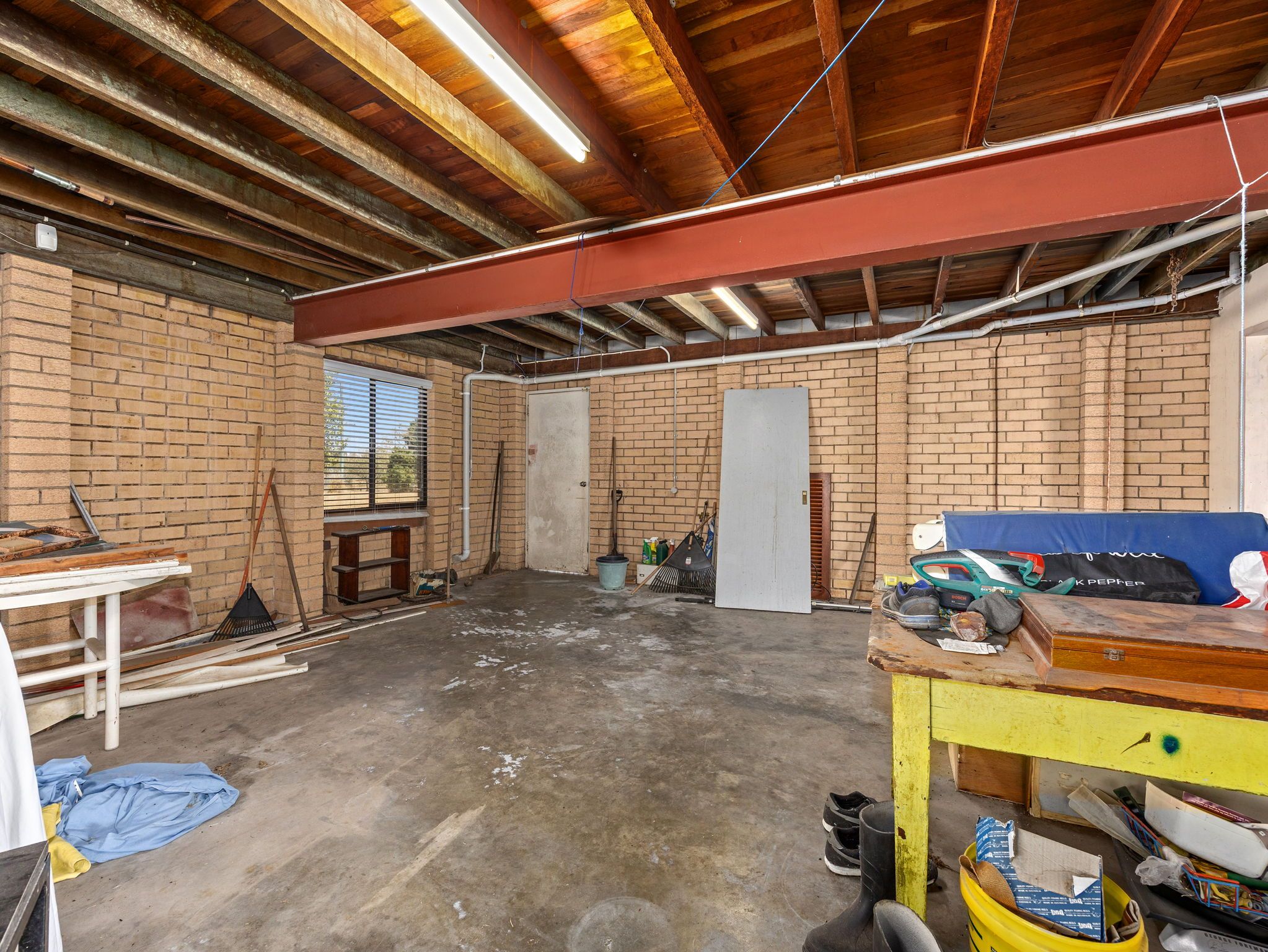 2330 Warrego Highway — photo 19 of 24