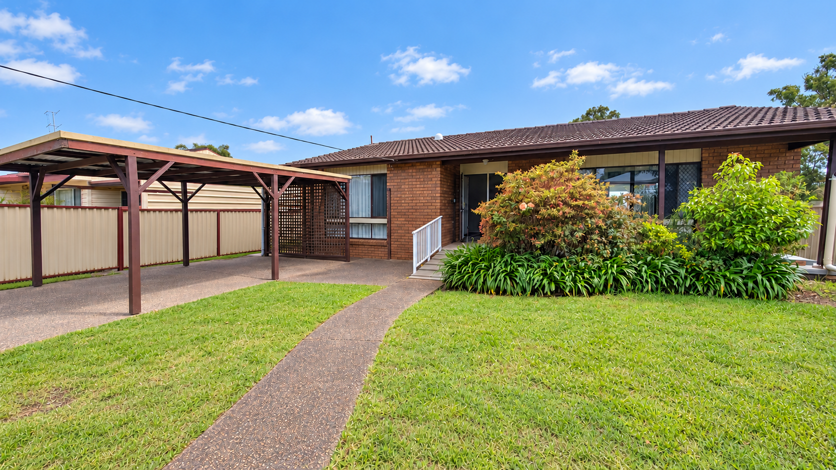 15 Buna Road — photo from Ray White Thompson Partners