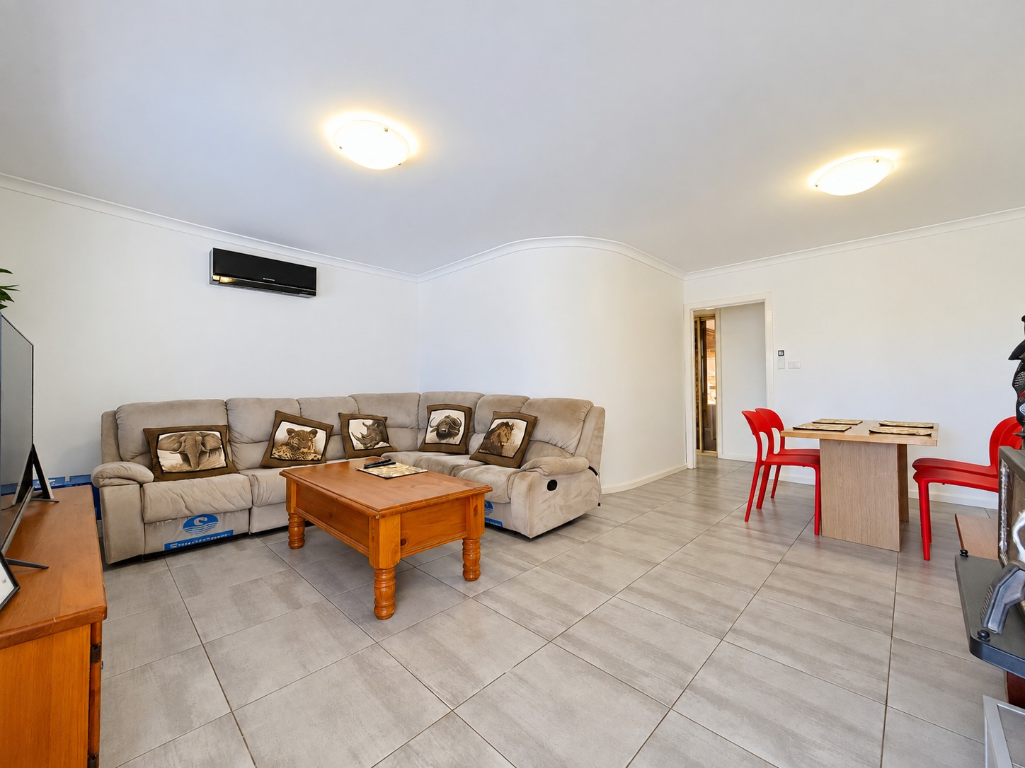 4 Houlahan Place, Carnarvon, WA 6701