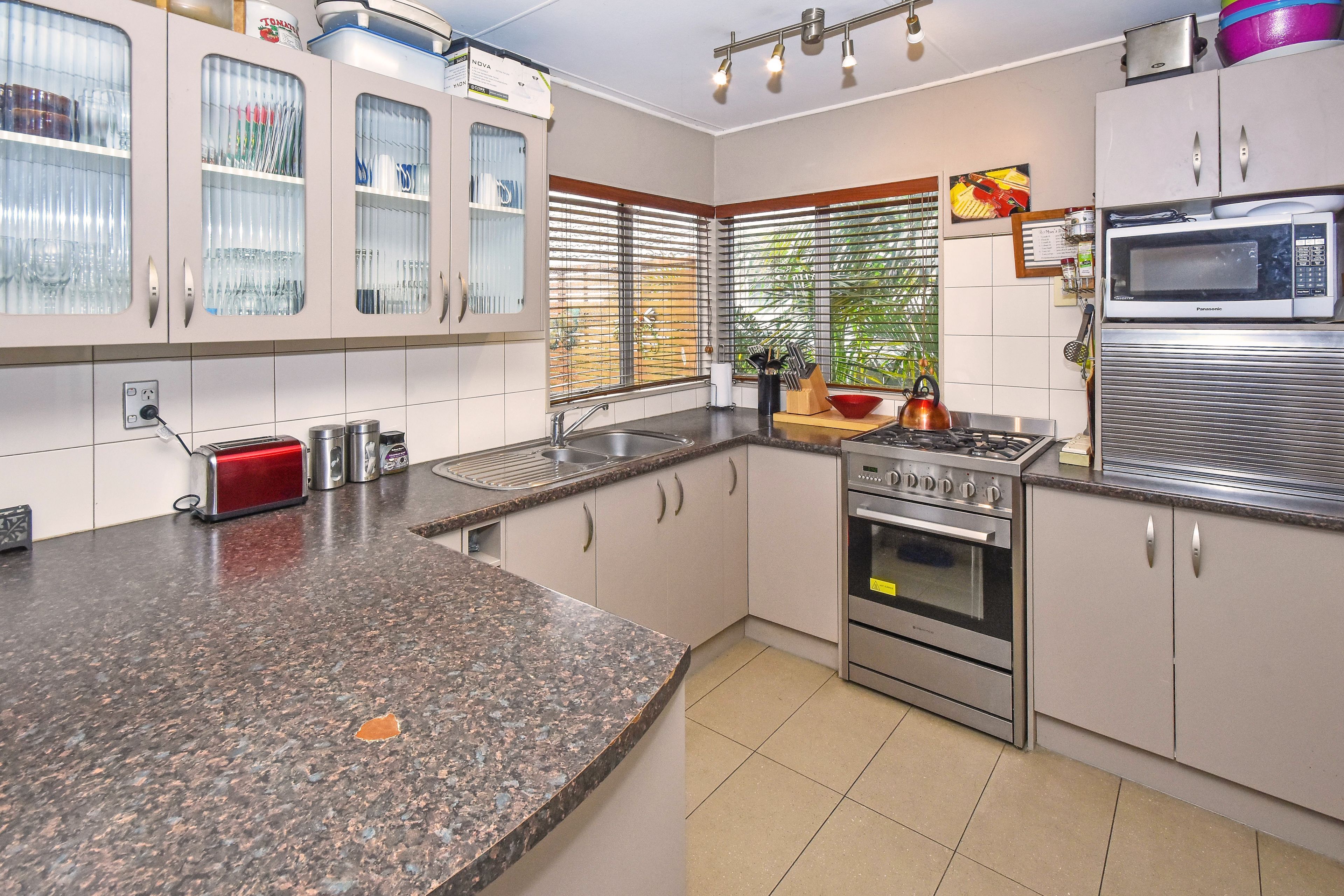 31 Inverell Avenue, Manukau, Manukau City