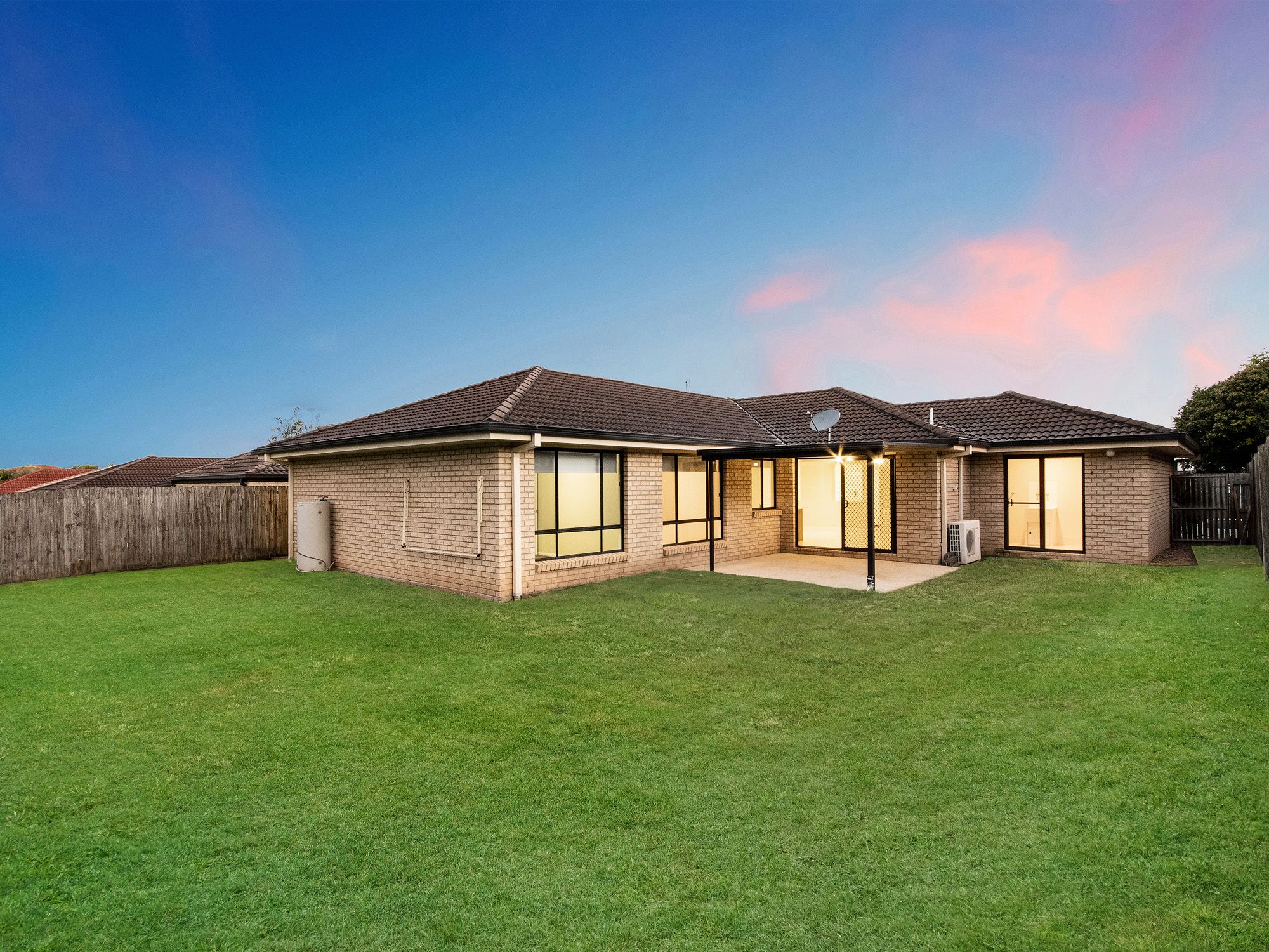 10 Lauren Grove, Upper Coomera, QLD 4209