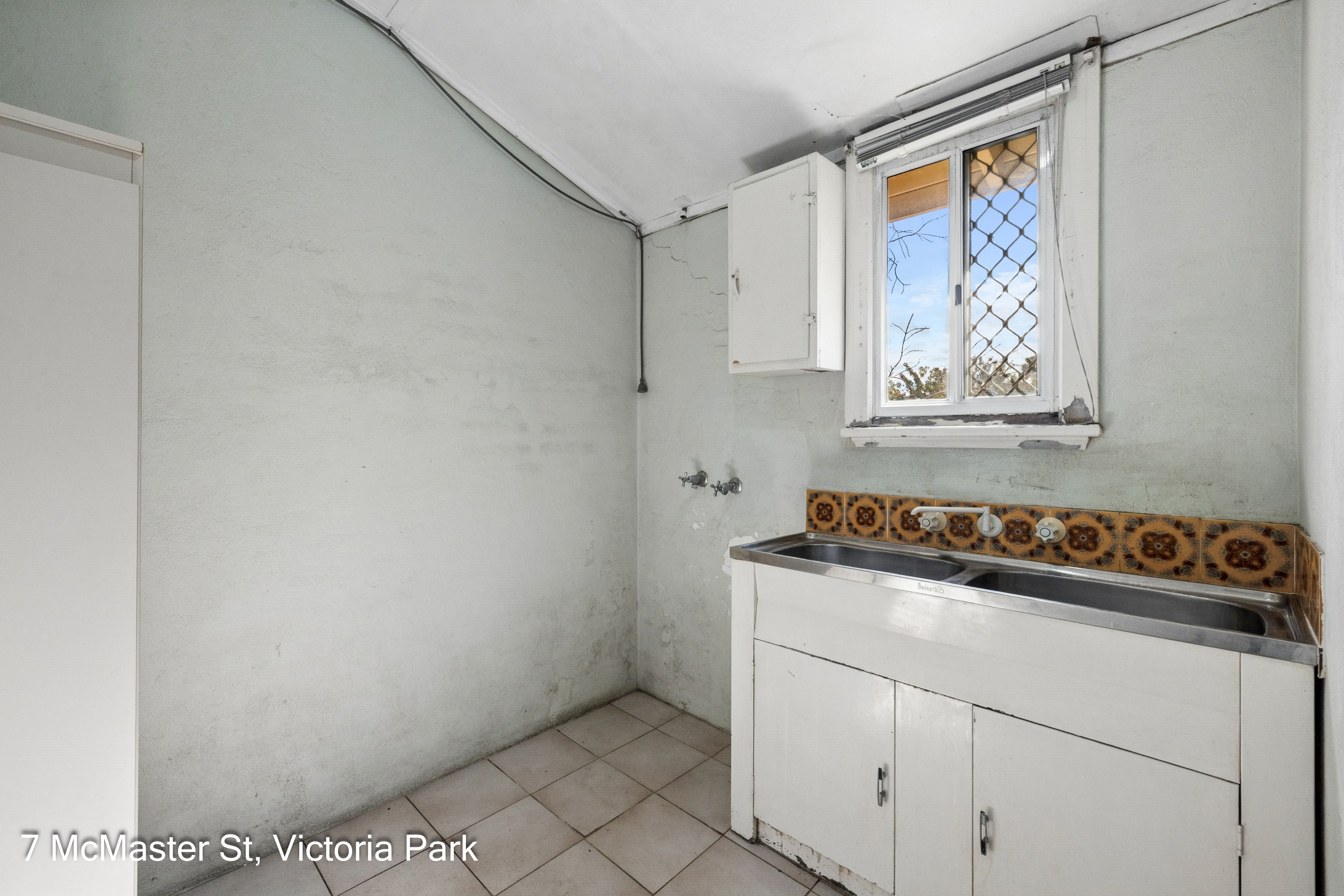 7 & 9 McMaster Street — photo 13 of 30