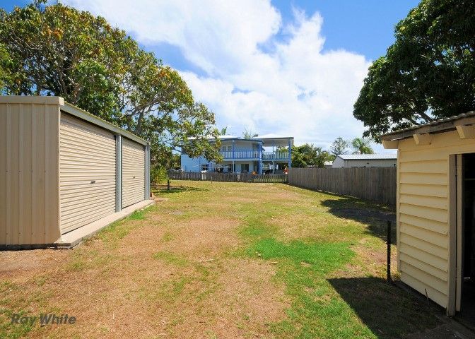 64 Dayman Street, Urangan, QLD 4655