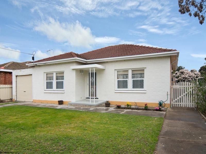 76 English Avenue, Clovelly Park SA 5042