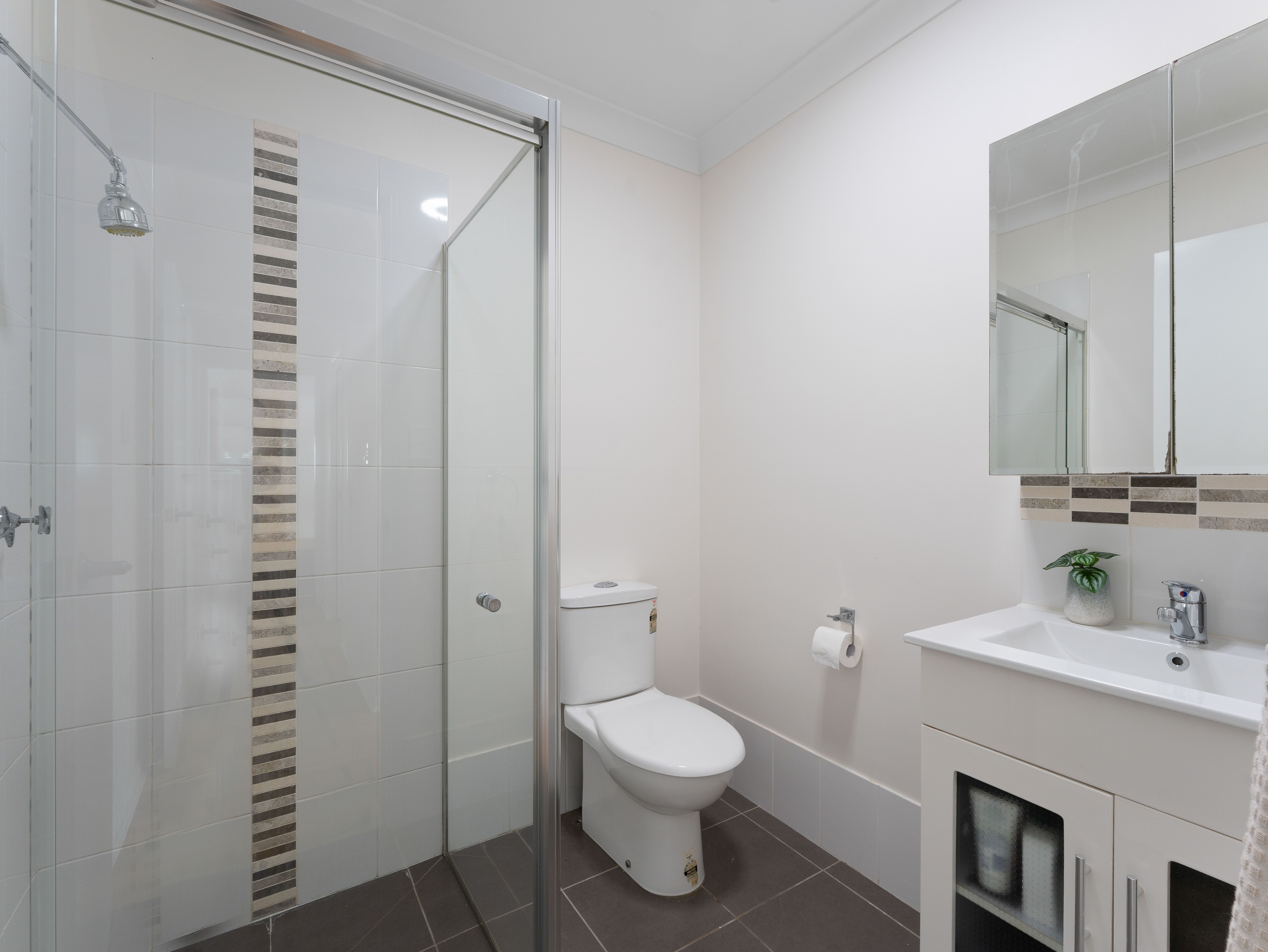 7 Howard Court — photo 16 of 25