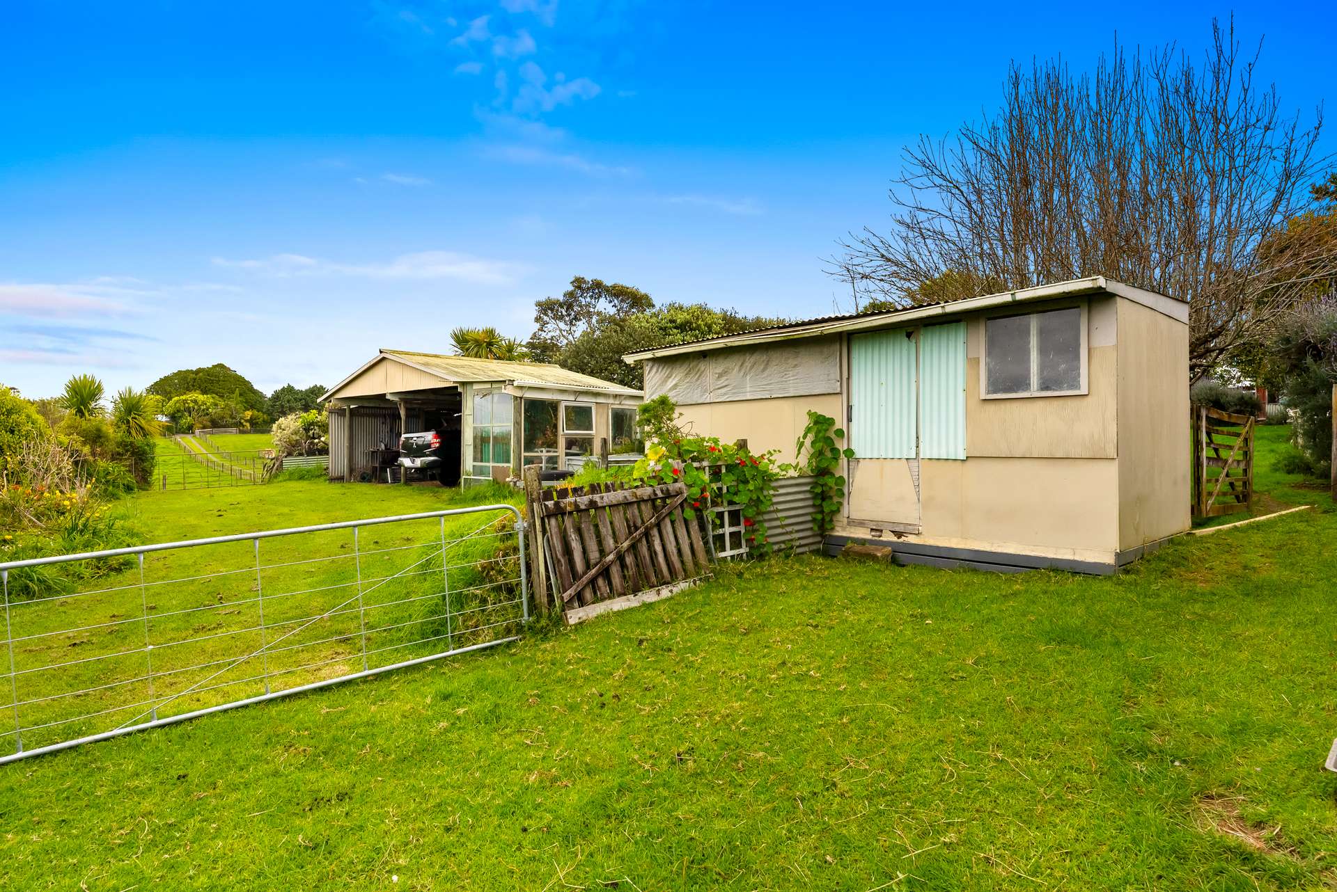 190 Gleeson Road photo 37