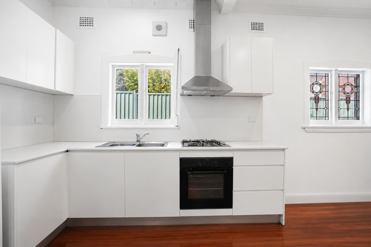 224 Gardeners Road — photo 4 of 11