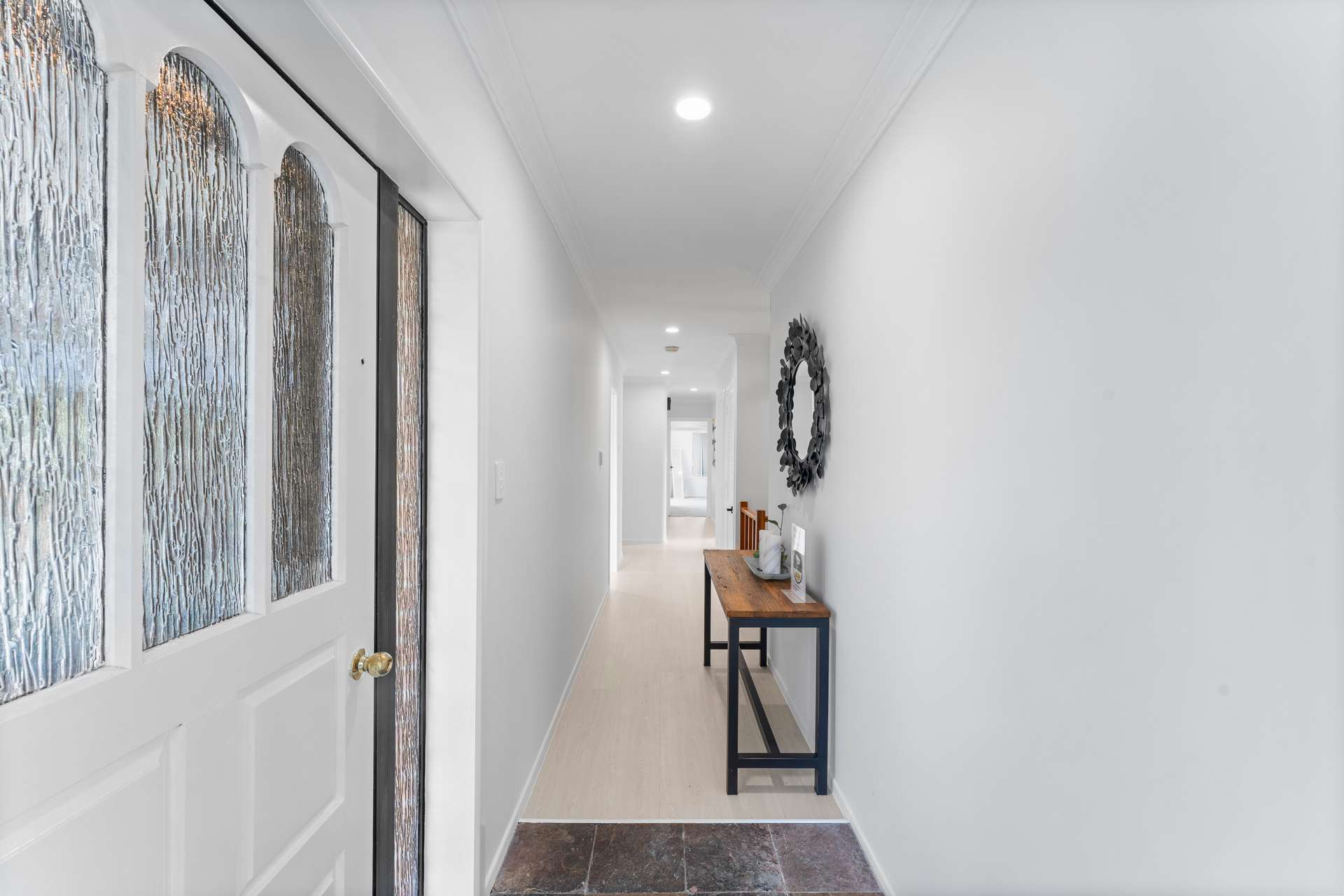 23 Lawrence Crescent photo 2