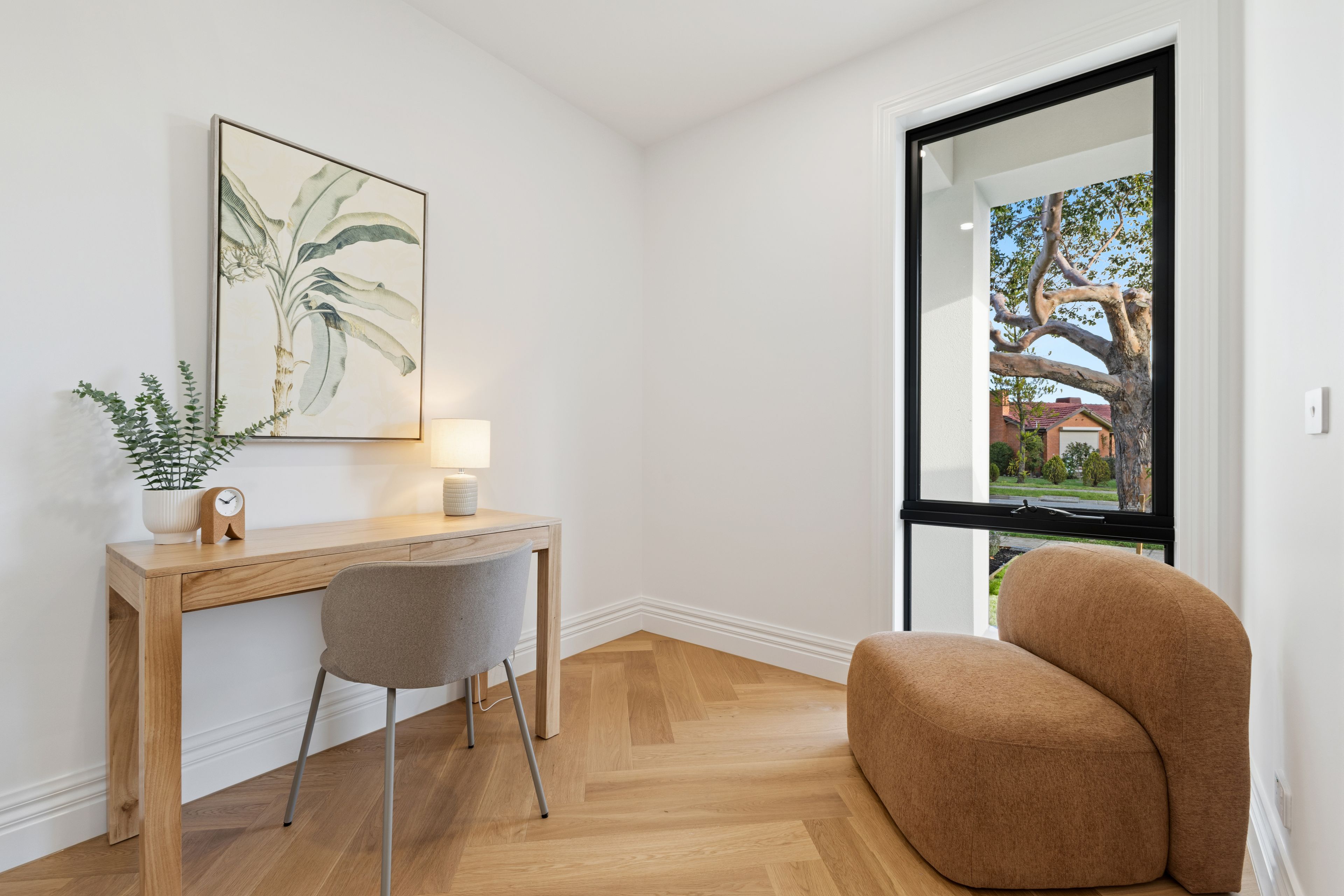 91A Winmalee Drive — photo 8 of 19
