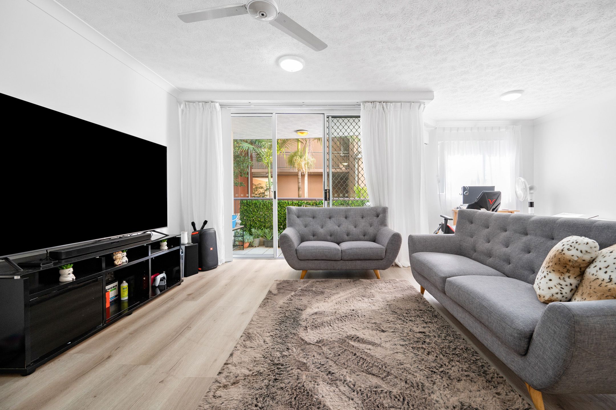 1/132 High Street, Southport, QLD 4215