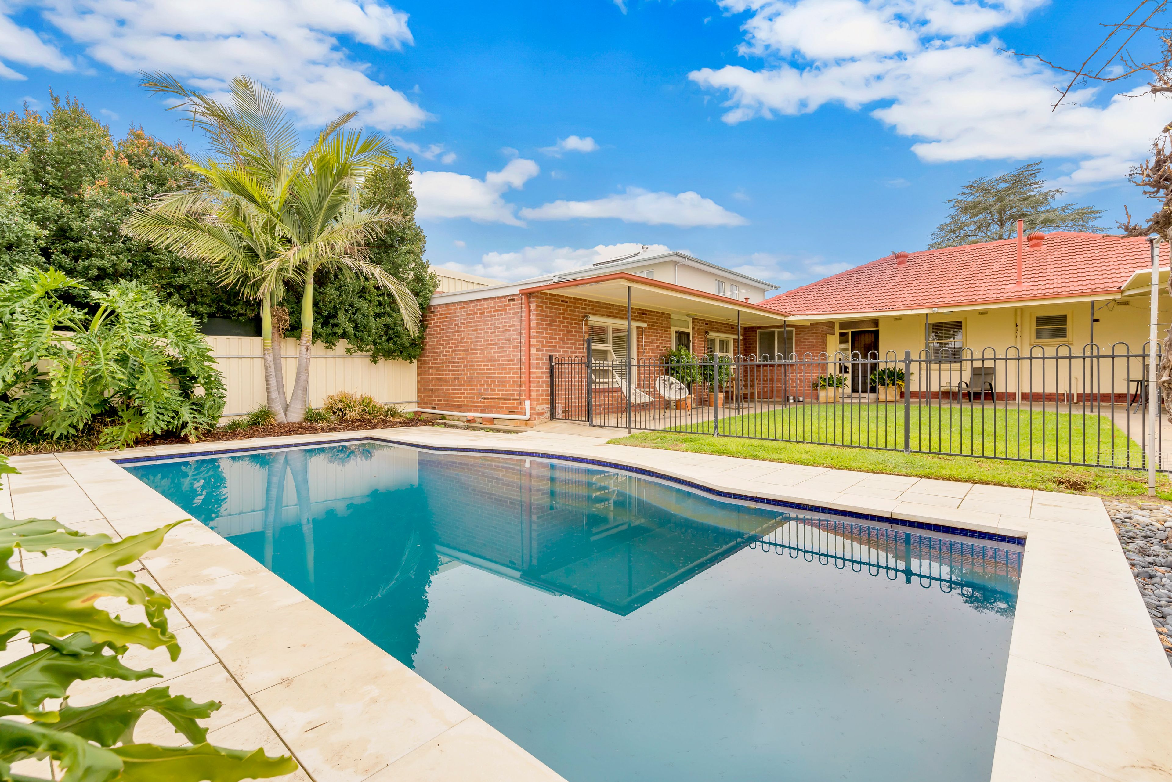 5 Day Avenue, Rostrevor, SA 5073
