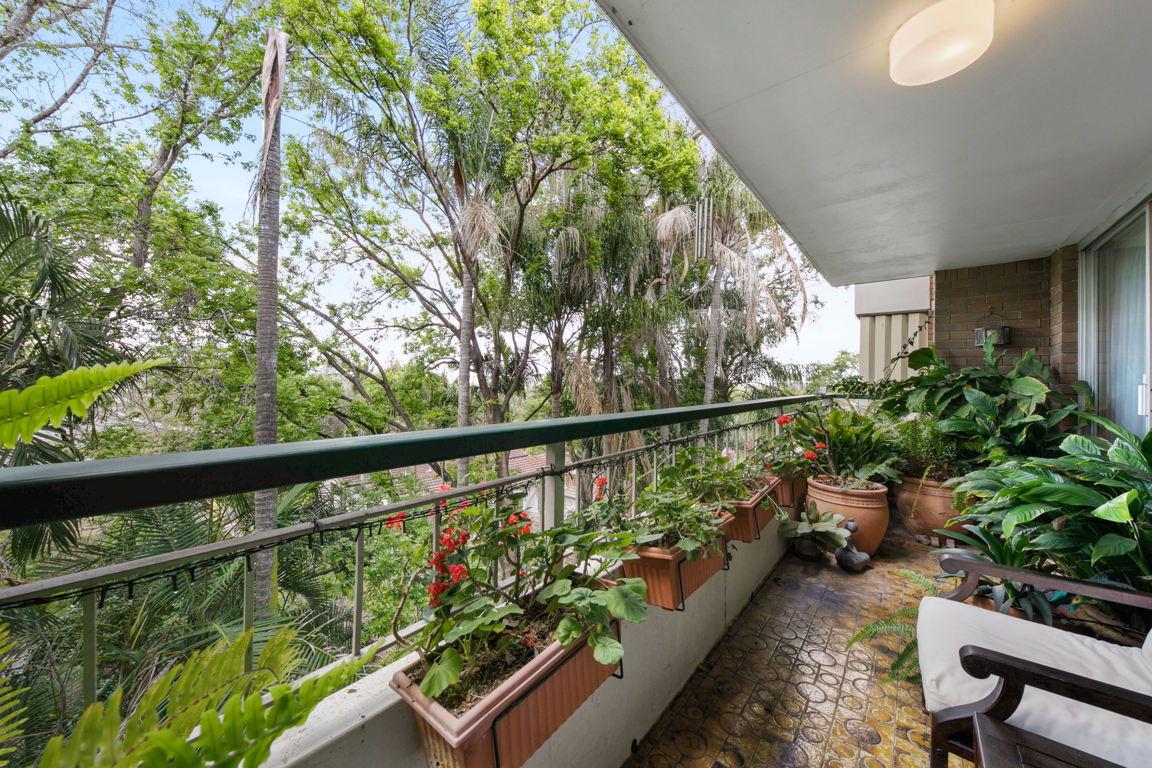 201 Gladstone Road, Highgate Hill QLD 4101