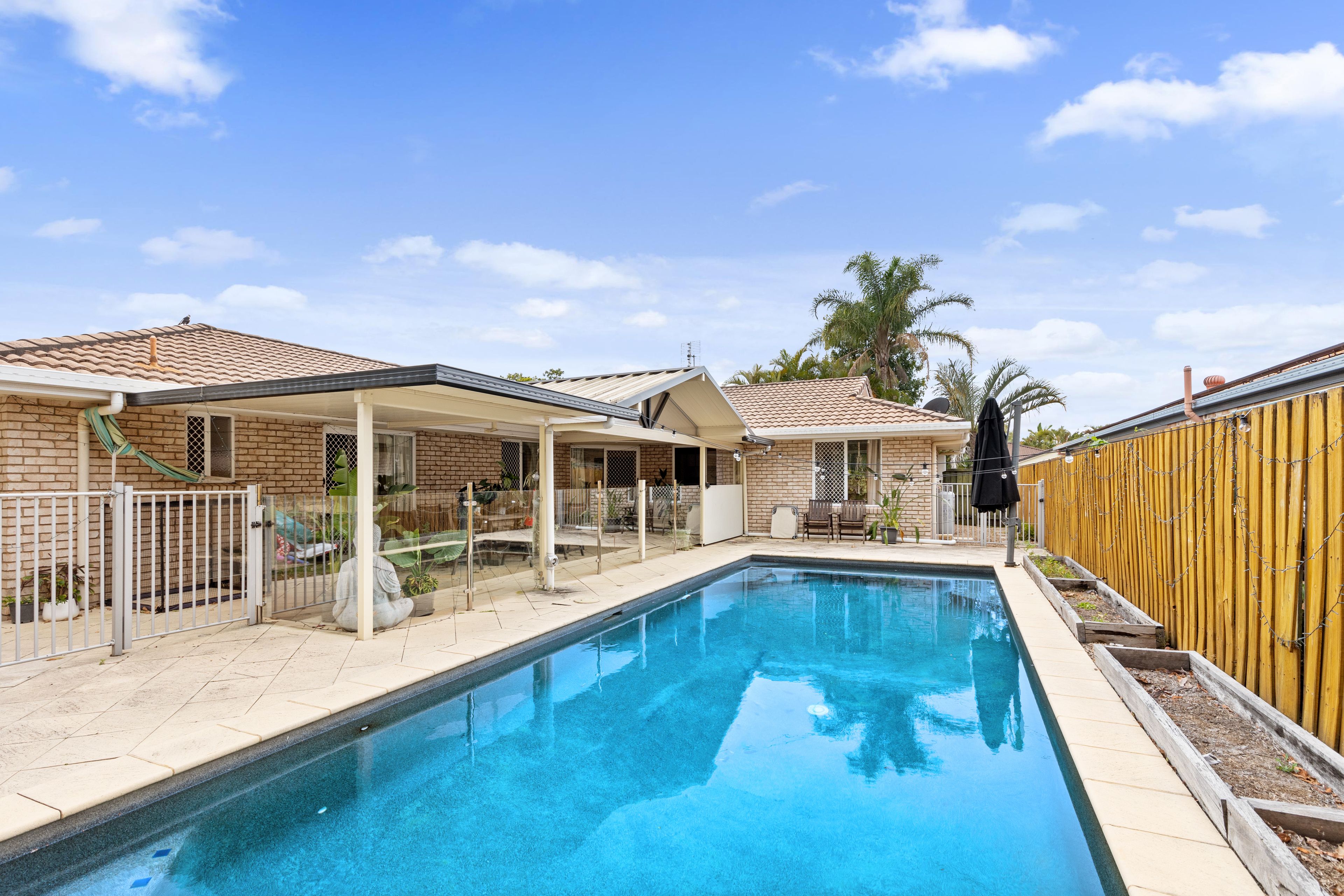 7 Phoenix Circuit, Sippy Downs QLD 4556