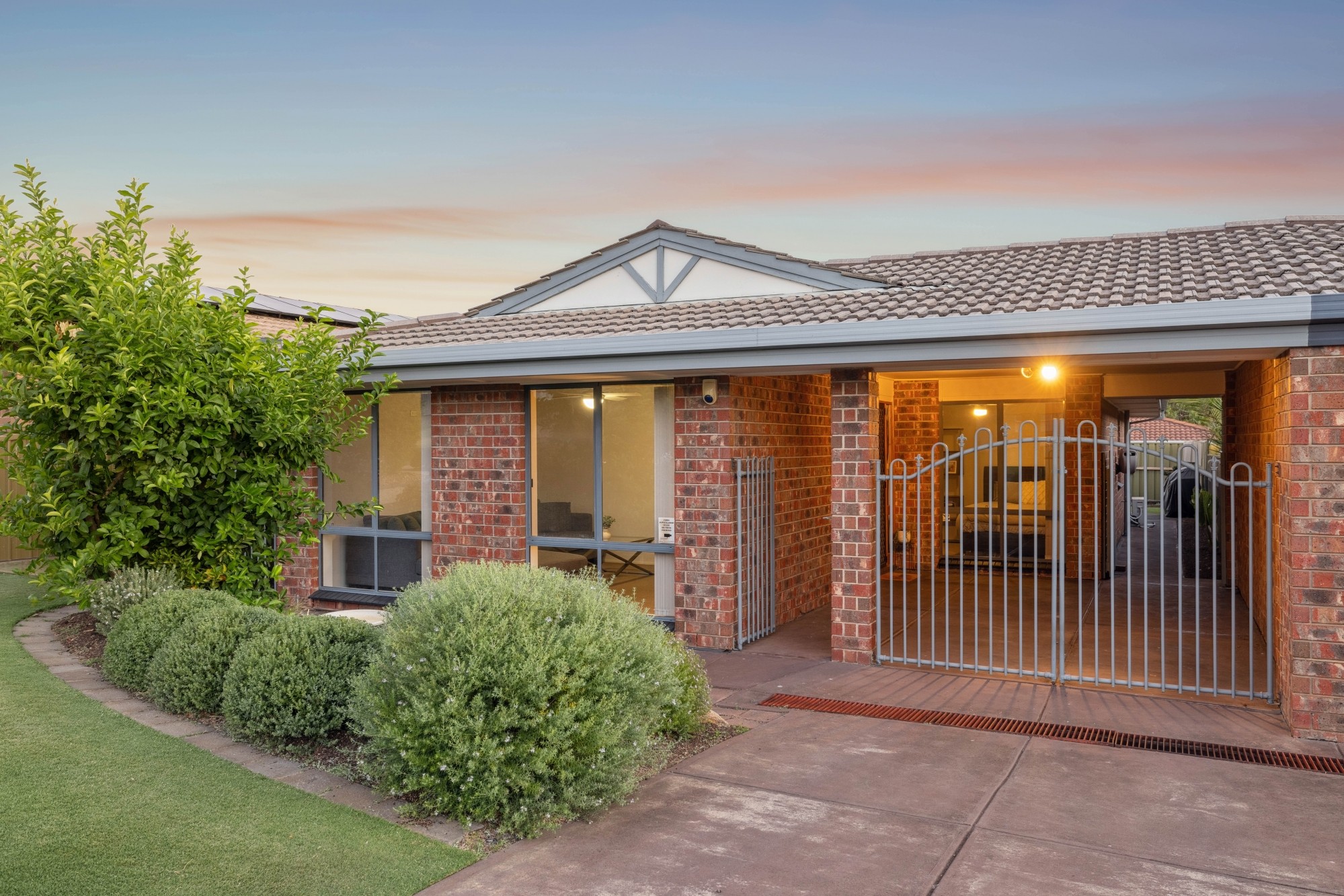 21 Diosma Drive, Morphett Vale, SA 5162