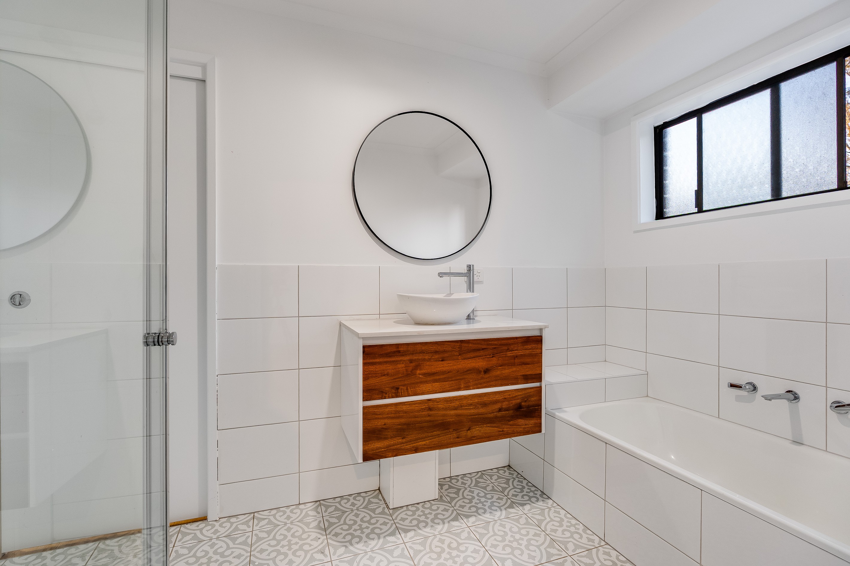 18 Candlebark Street, Thurgoona, NSW 2640