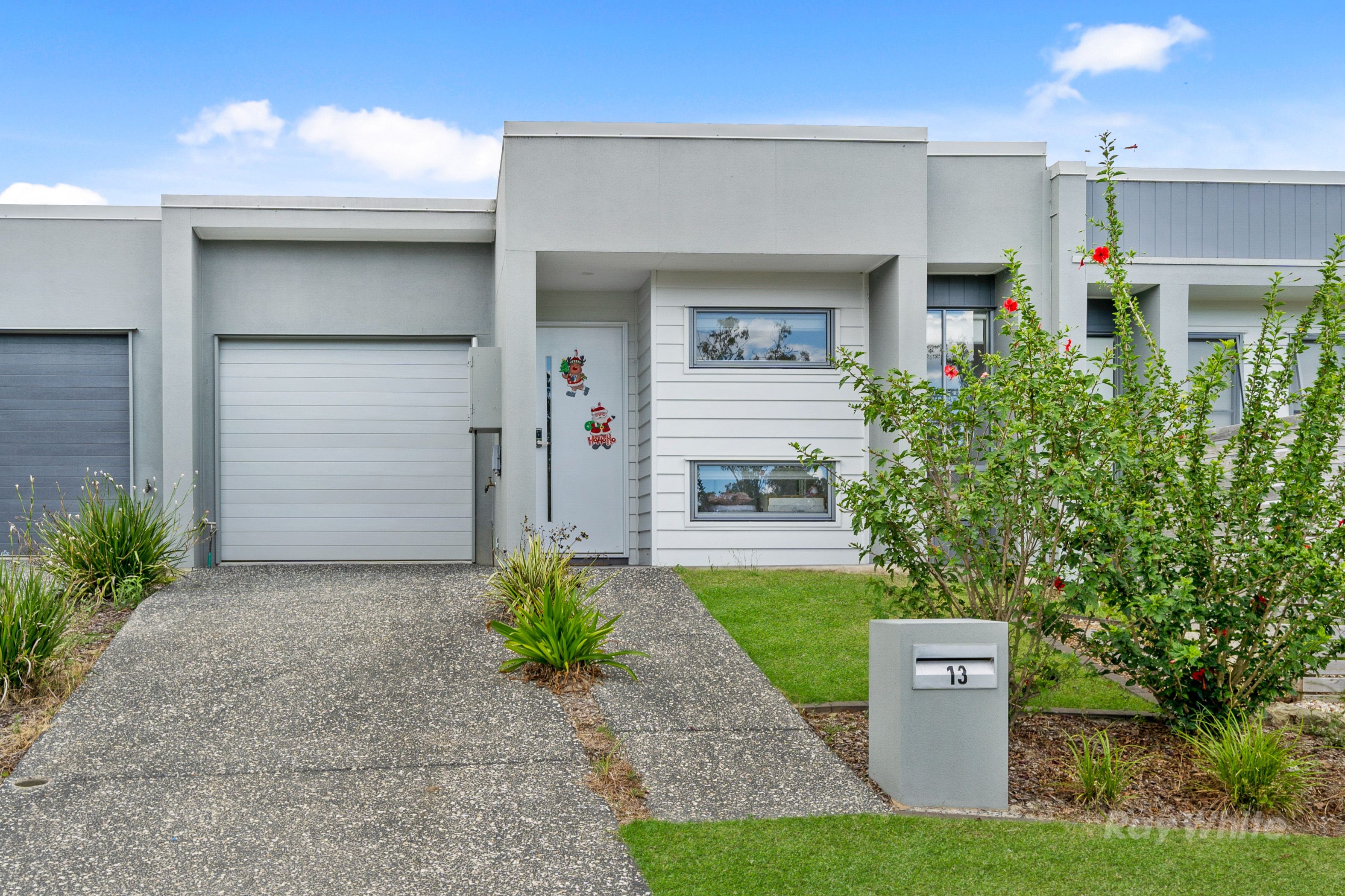 13 Mortimer Drive, FLAGSTONE QLD 4280
