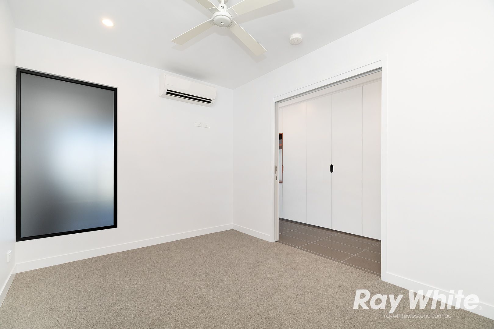 503/77 Victoria Street — photo 5 of 10
