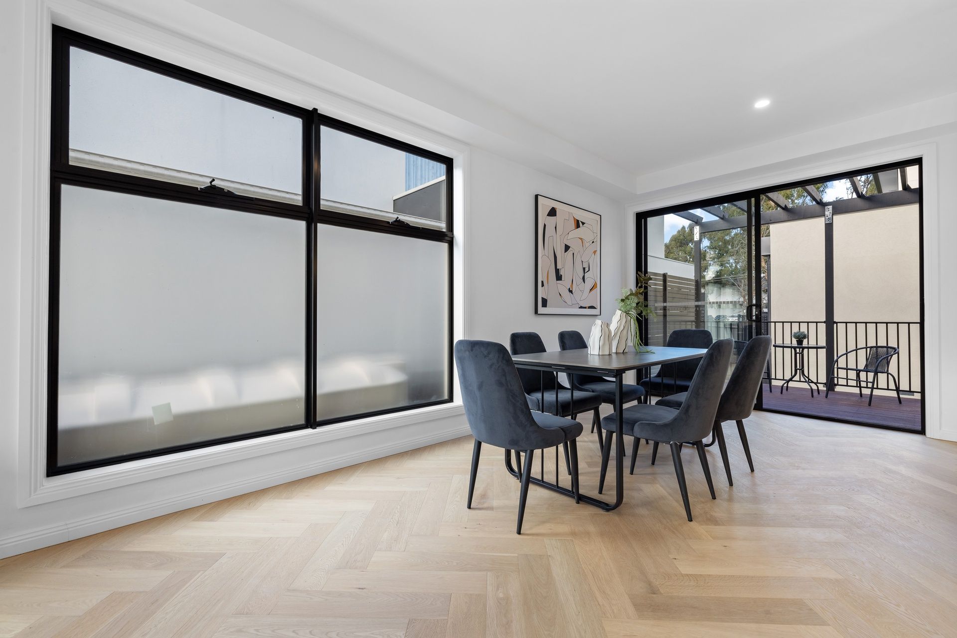 1/6 Ivanhoe Street — photo 8 of 23