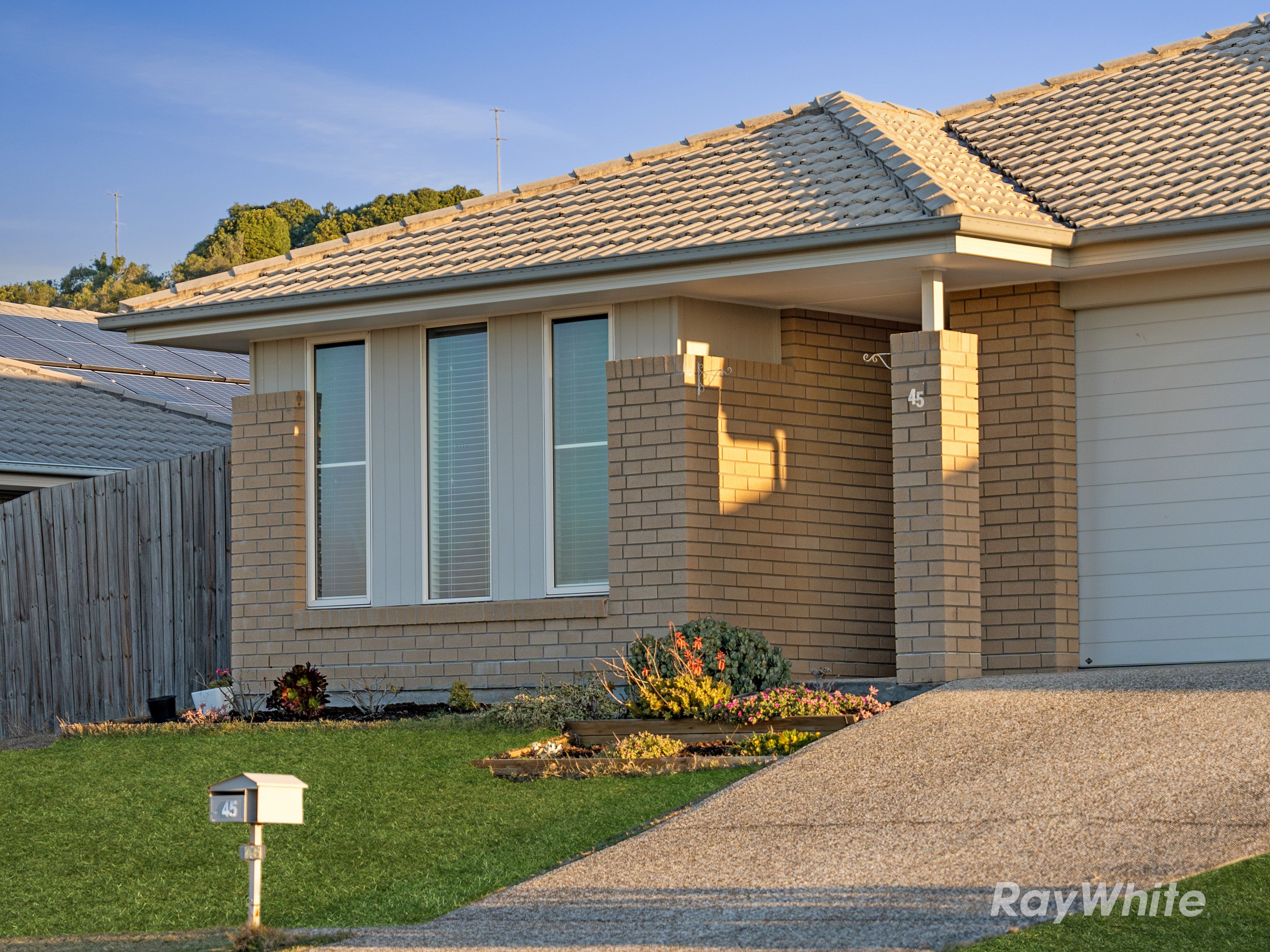 45 Tawney Street, Lowood QLD 4311