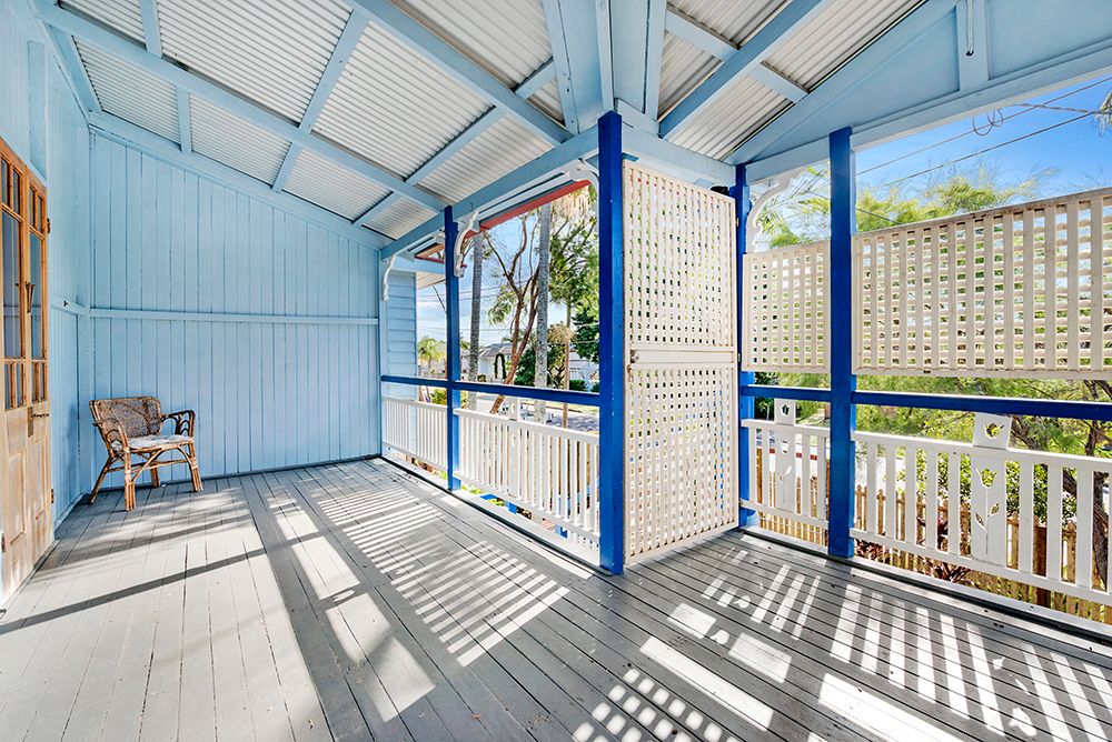 37 Robinson Street, Coorparoo, QLD 4151