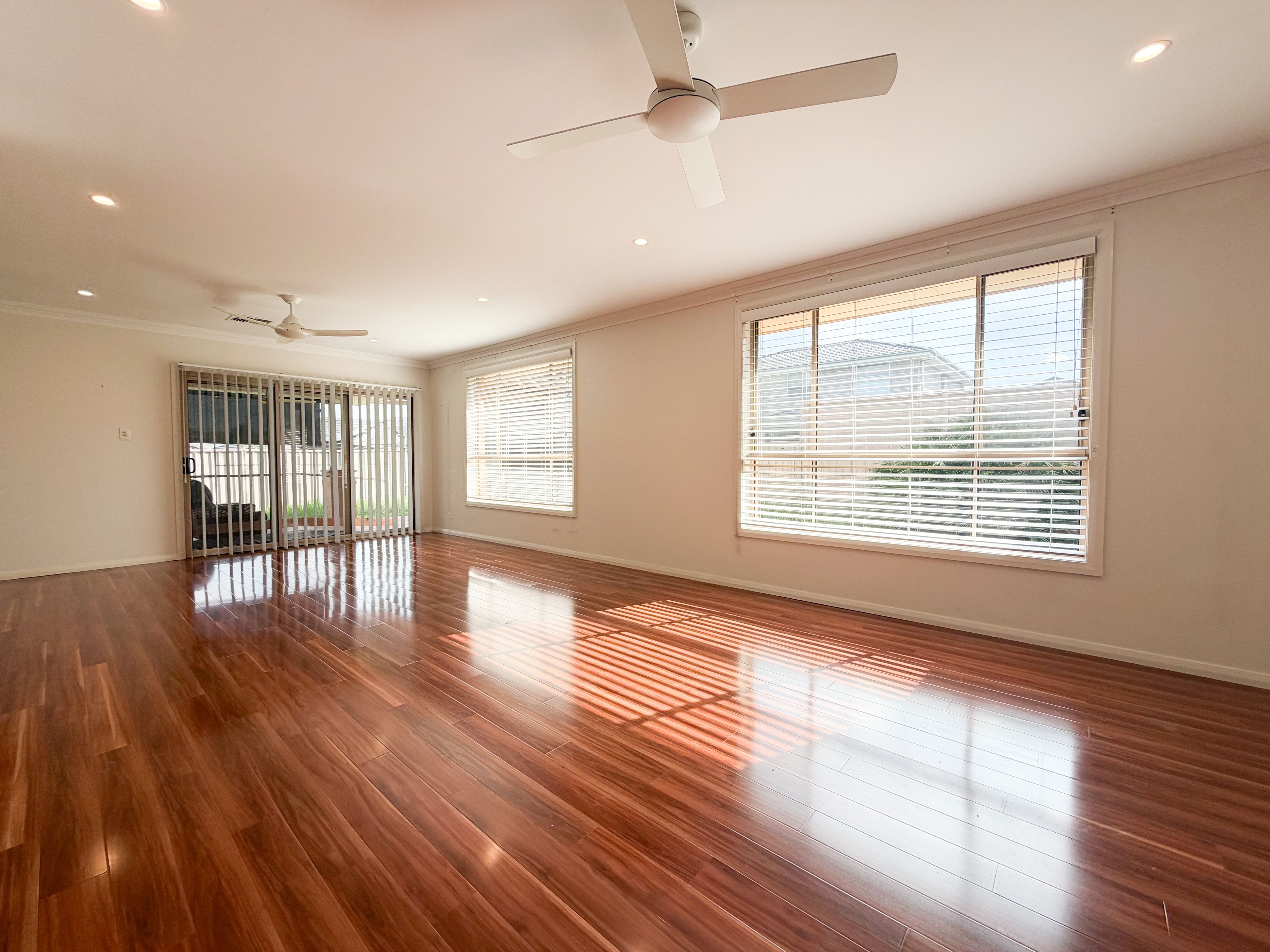 53 Cullen Avenue, Jordan Springs, NSW