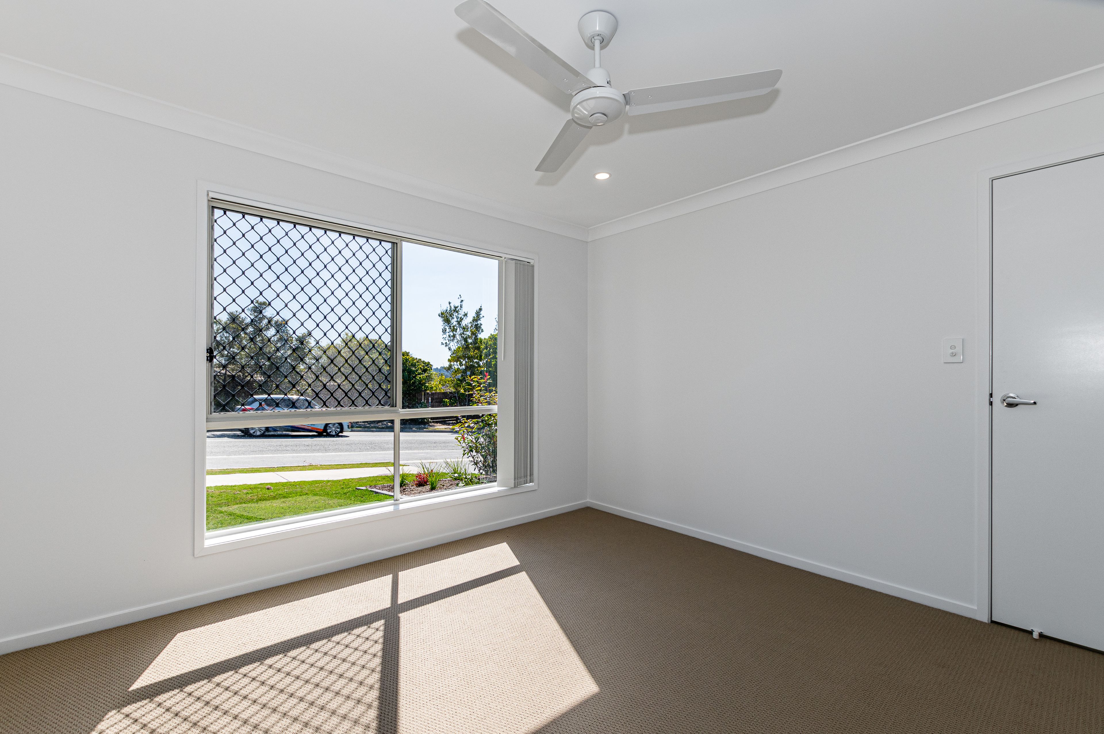 241 Tallagandra Road, Holmview, QLD 4207