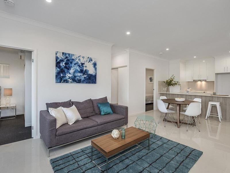 9/68 Kitchener Street, Coorparoo, QLD 4151