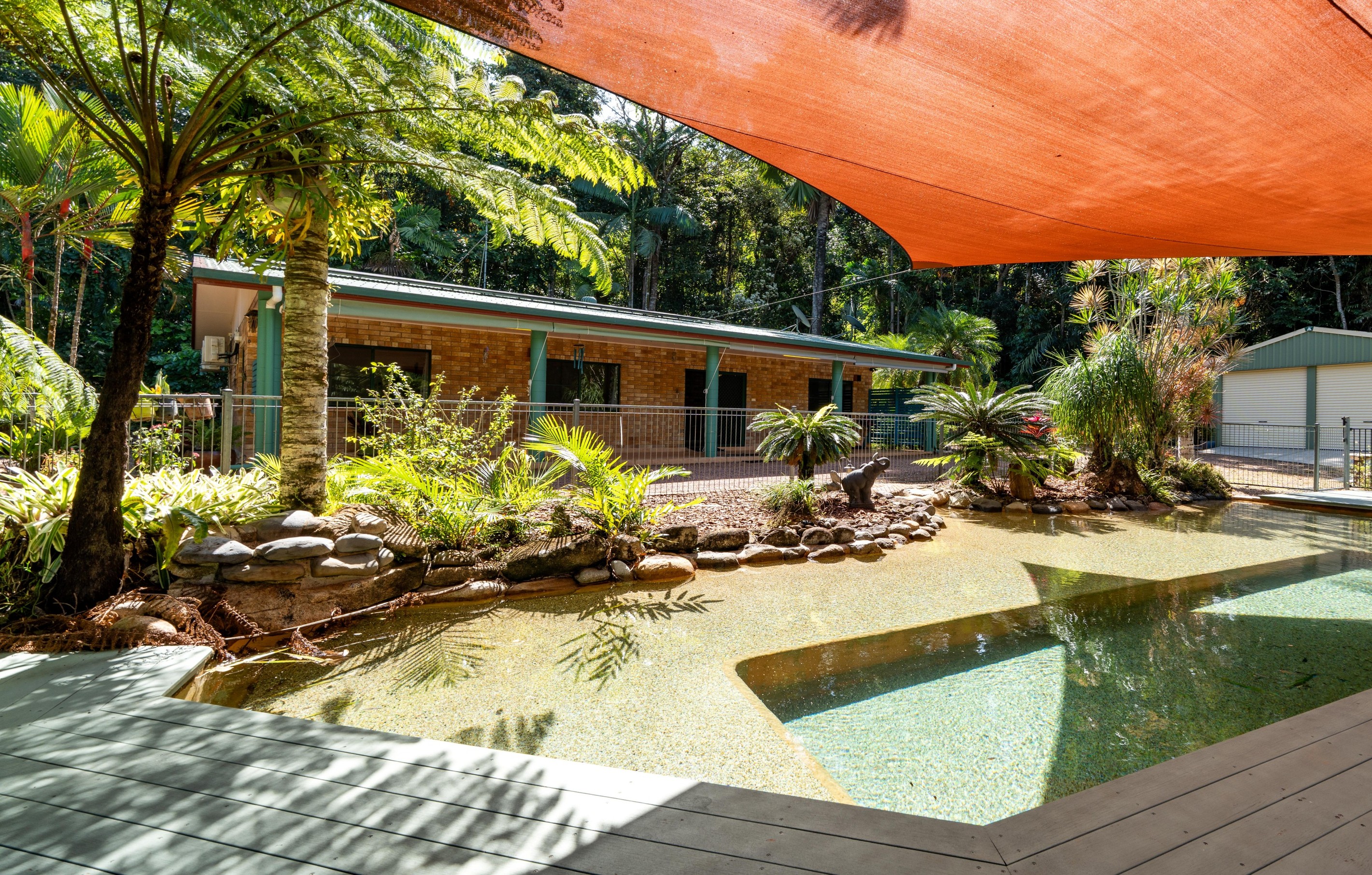 165 Lindsay Road, Carmoo, QLD 4852