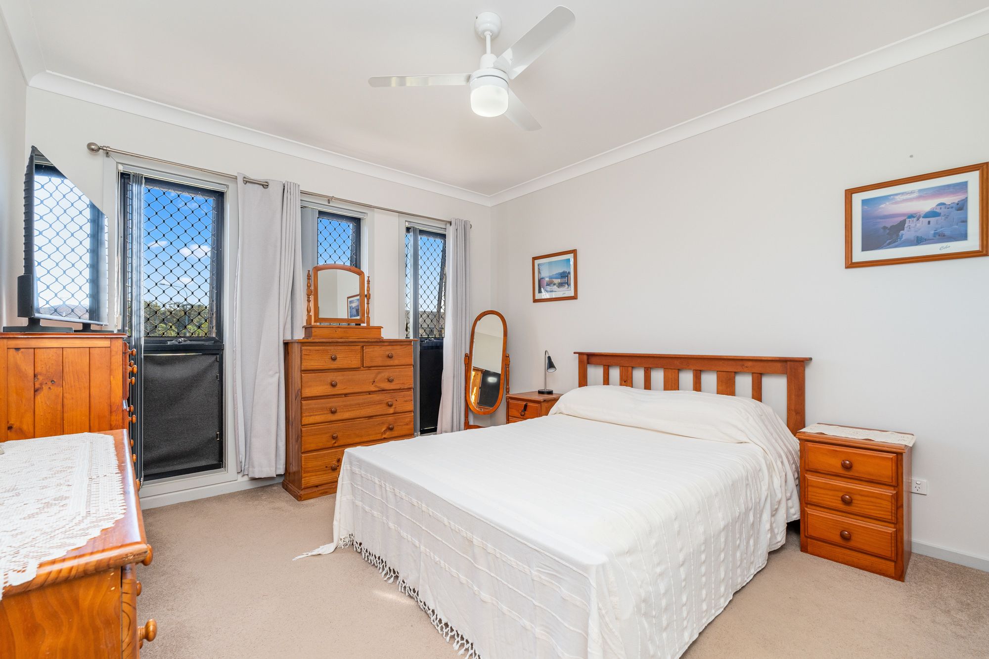 23 Gumtree Drive — photo 9 of 27