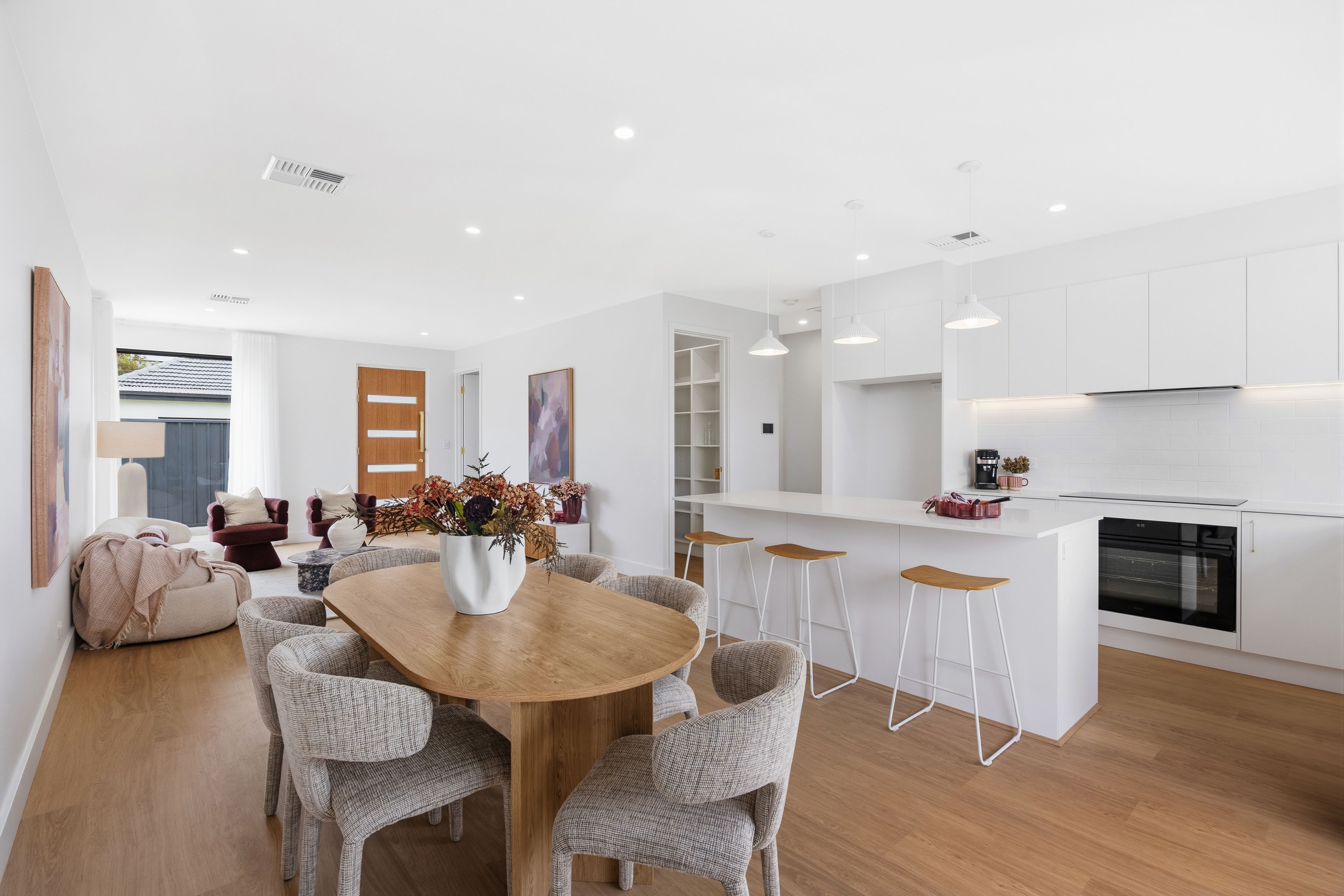 109A Gordon Street — photo 3 of 19