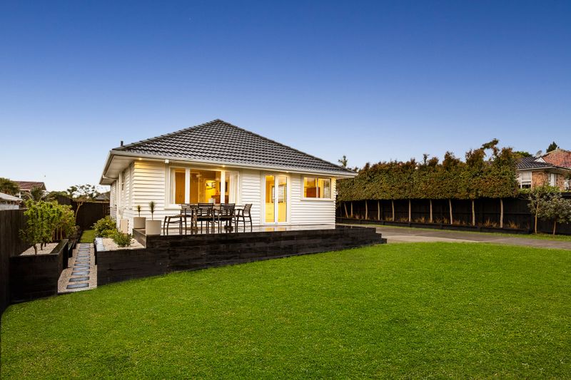 Vendor moving out of Auckland - Waterview