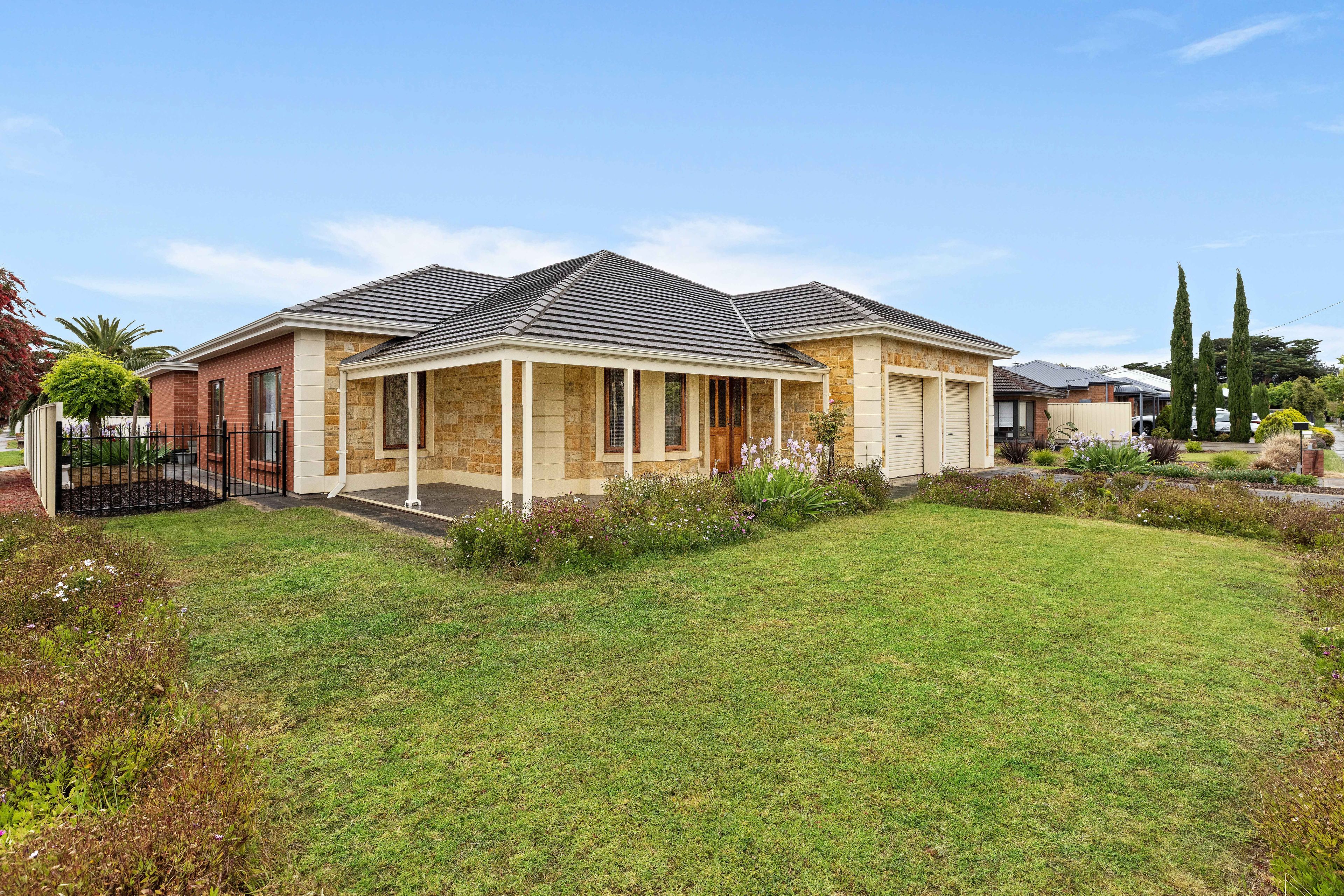 54 Condada Avenue, Park Holme, SA 5043
