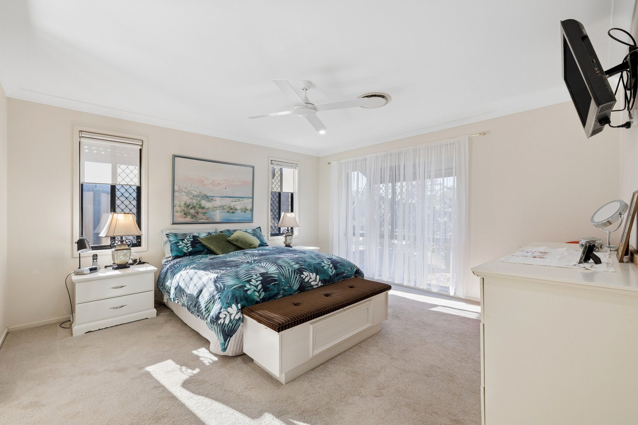 21 Fantail Crescent — photo 15 of 24