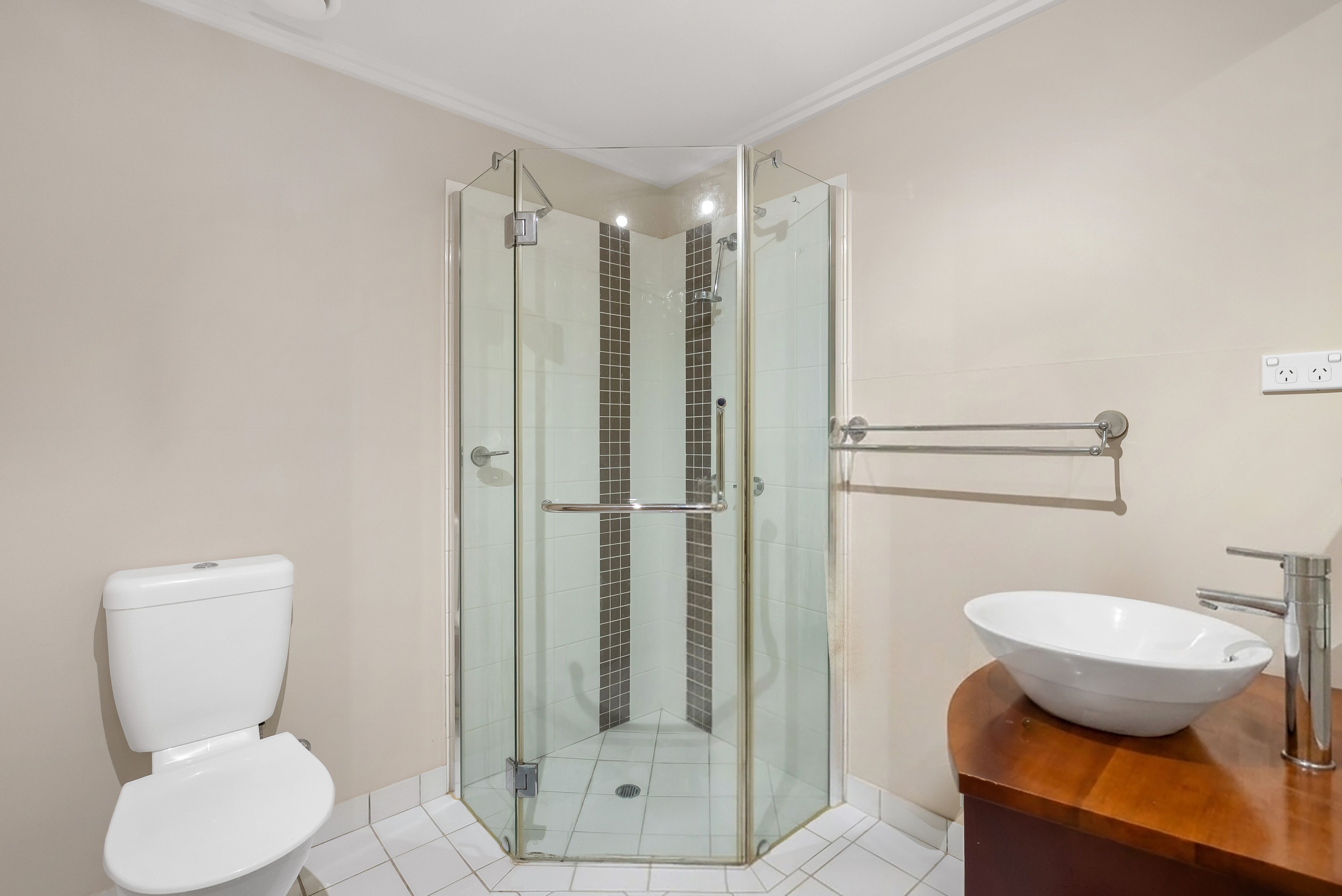 121/58-62 Ardisia Street — photo 11 of 18