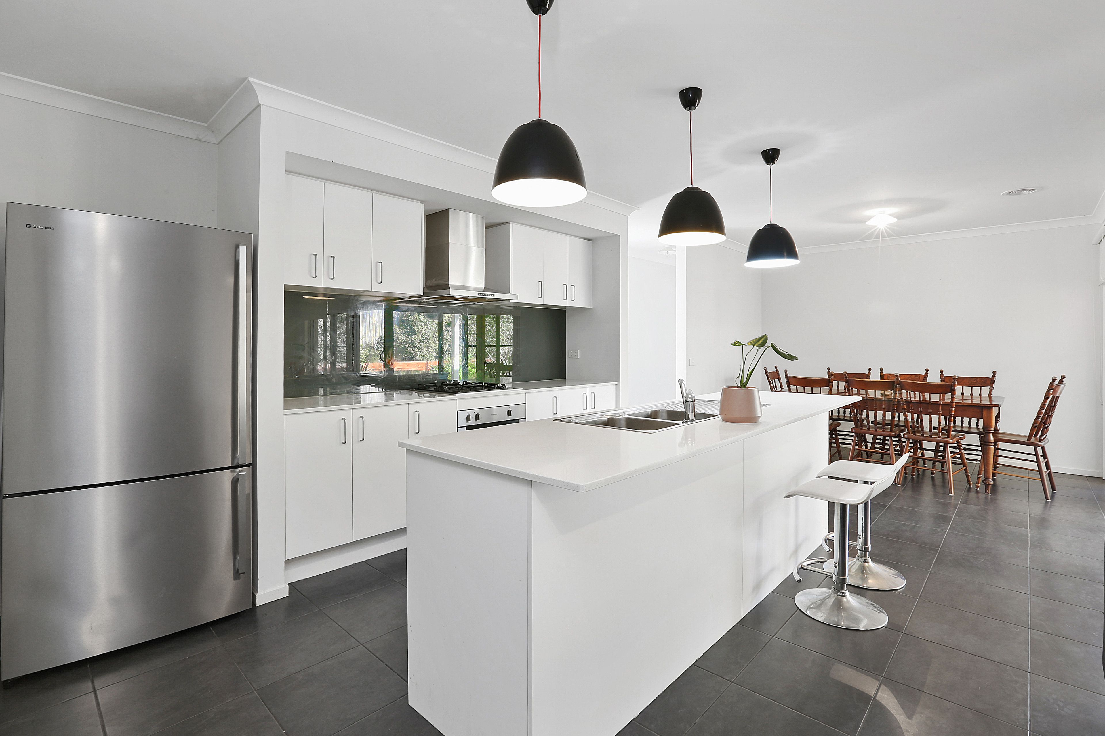 23 Woolondoon Drive, Highton, VIC 3216