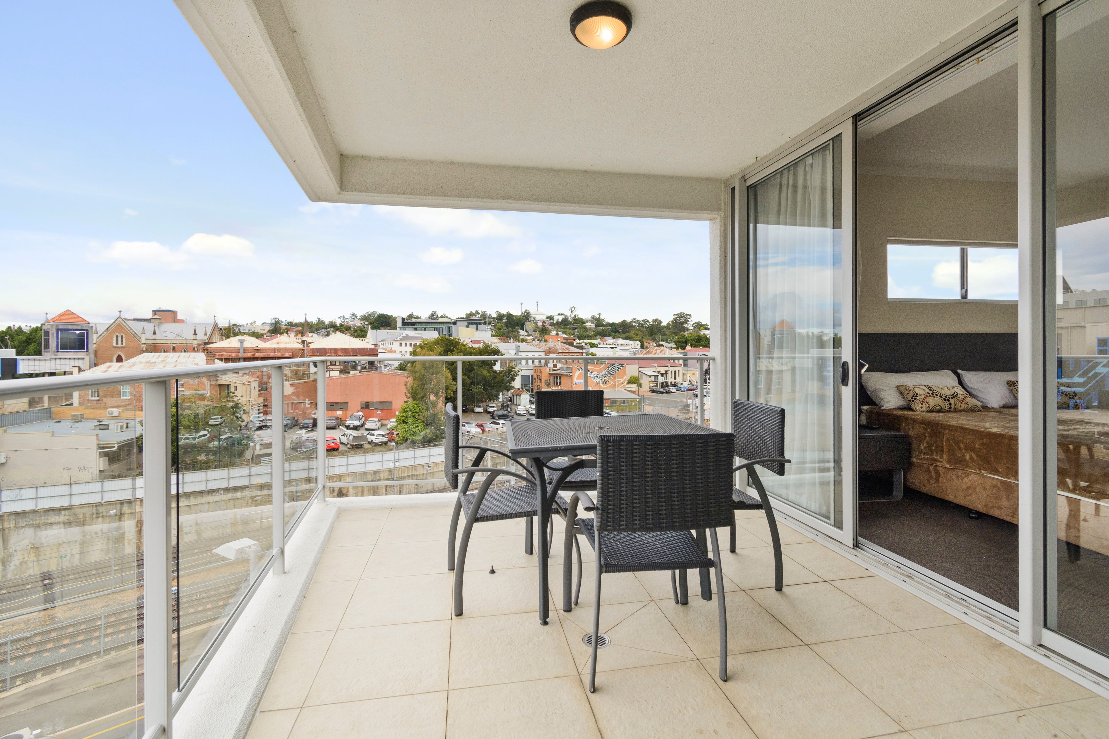 301/11 Ellenborough Street, Woodend, QLD 4305