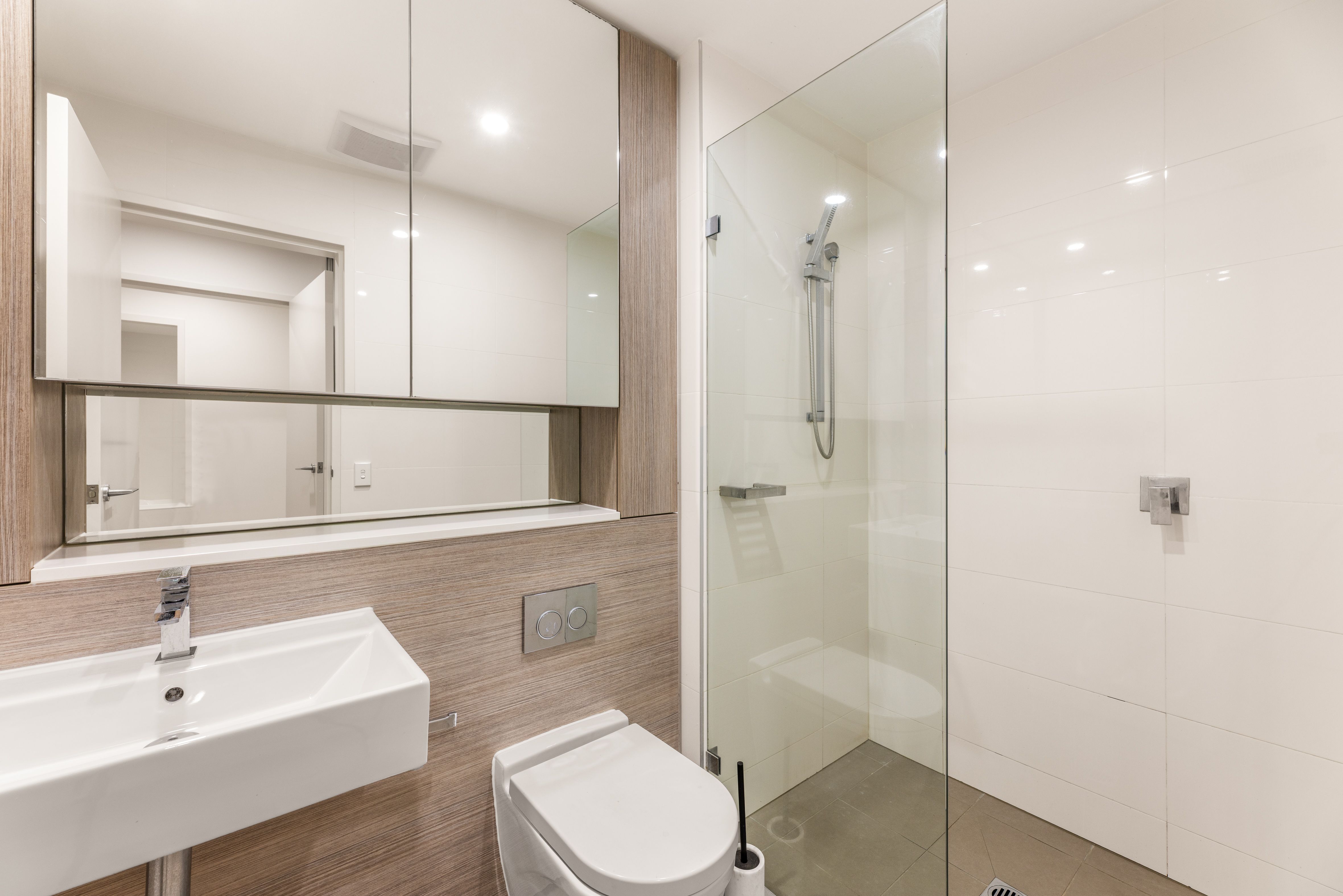 6/65 Hobart Place — photo 10 of 13