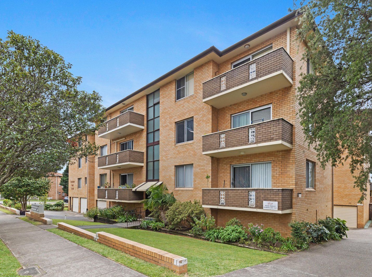 14/58 Ocean Street — photo from Ray White Rockdale
