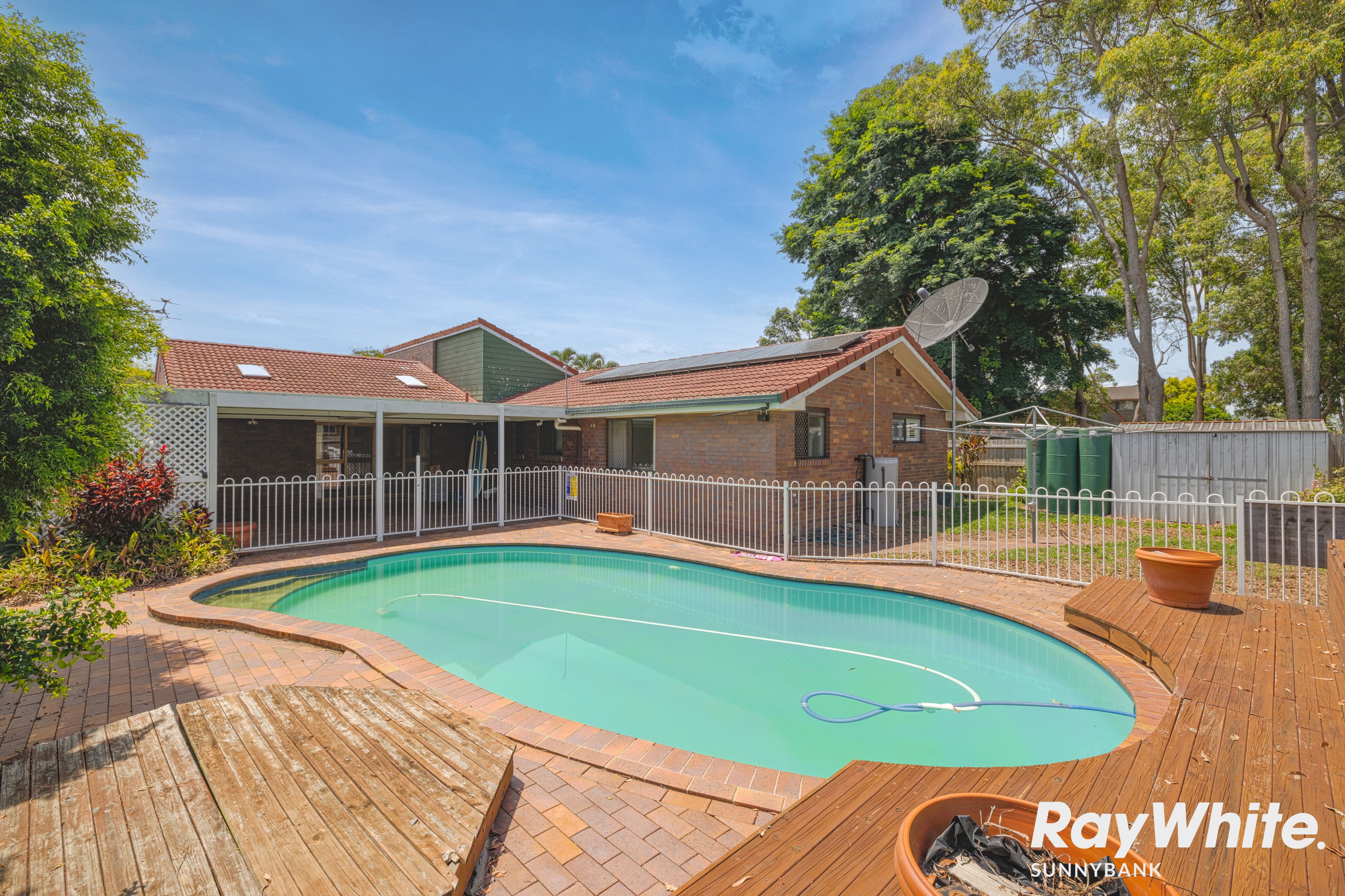 70 Peppercorn Street, Sunnybank Hills, QLD Home For Rent • Ray White