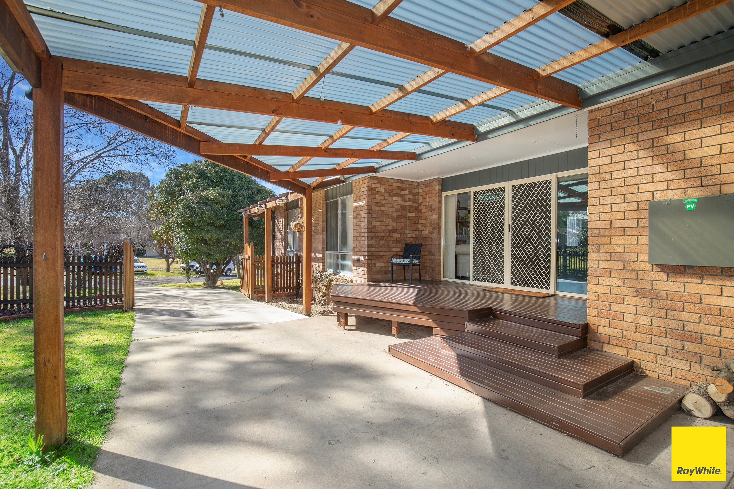 12 Freeman Crescent, Armidale, NSW 2350