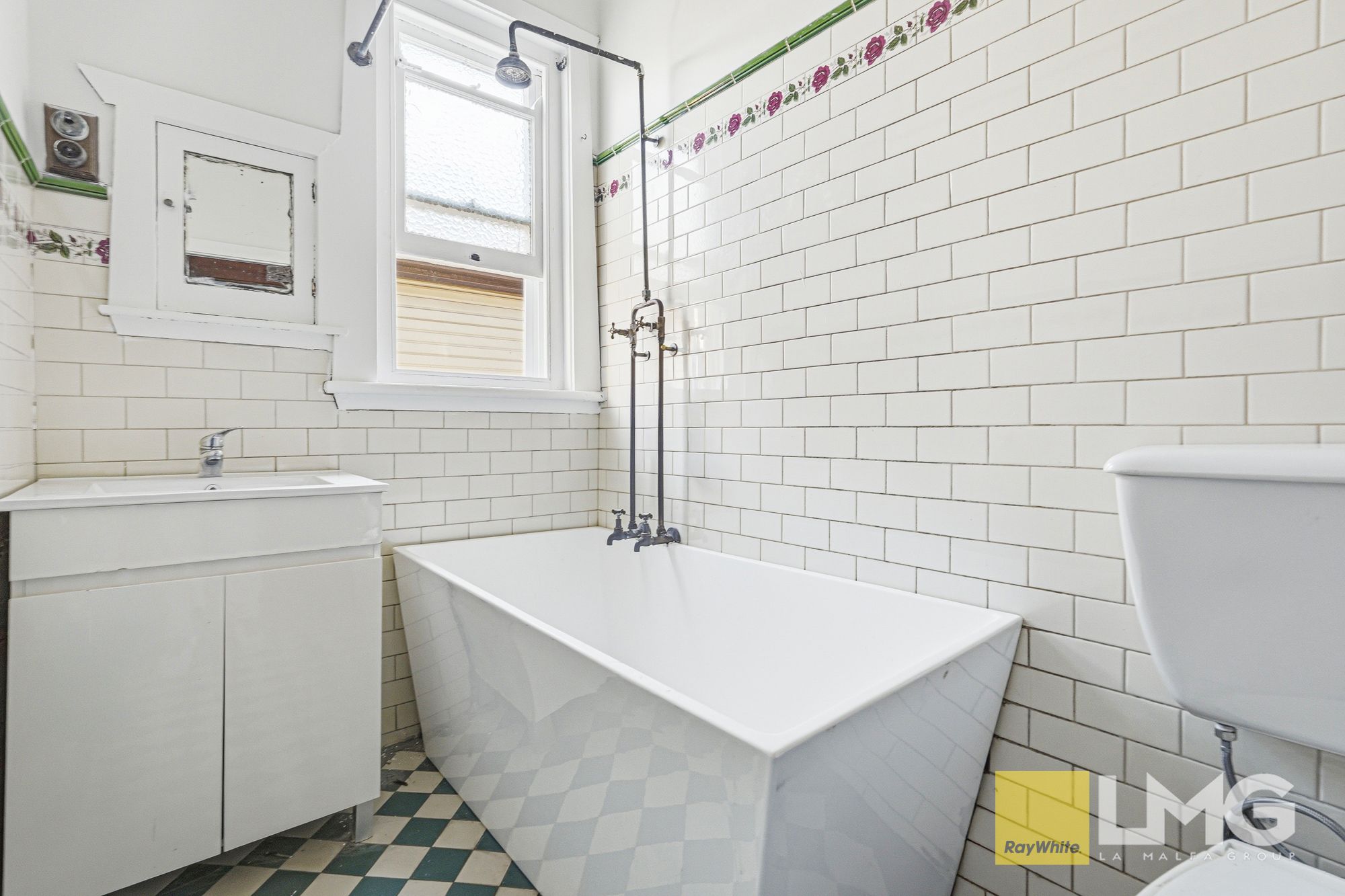 40 Chiswick Road — photo 22 of 30